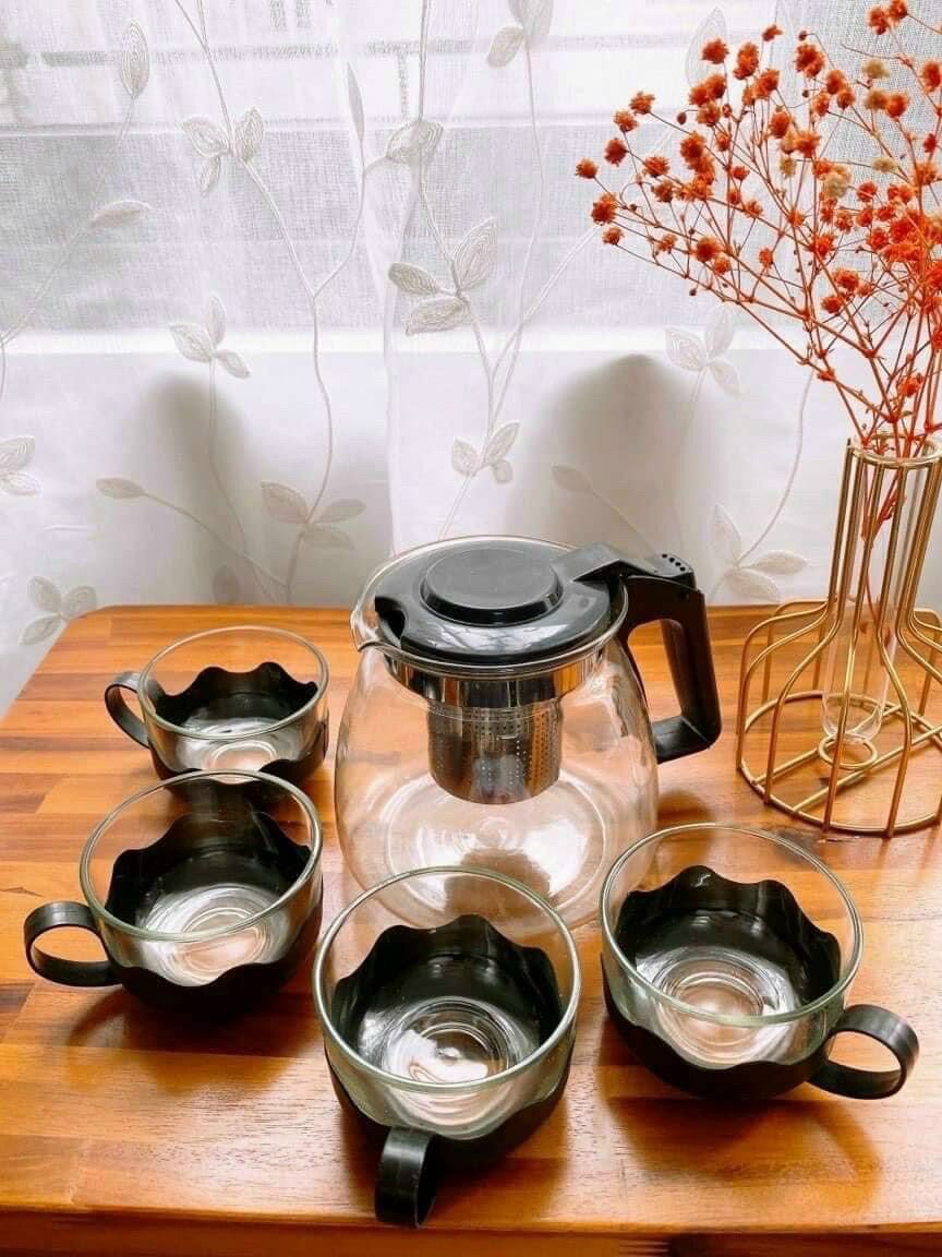 Bộ bình trà thuỷ tinh 4 ly