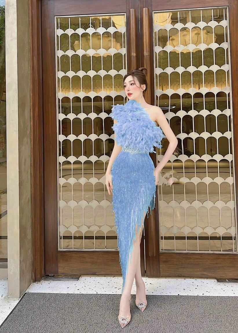 ĐẦM XÒE RUA LỆCH VAI
