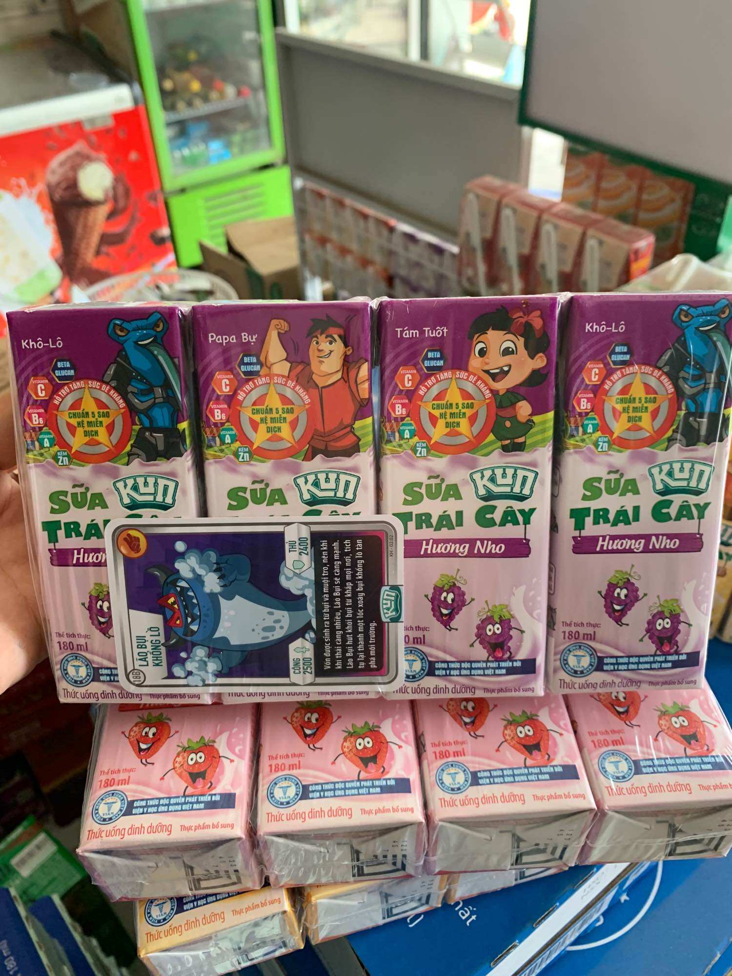 Sữa kun trái cây 180ml