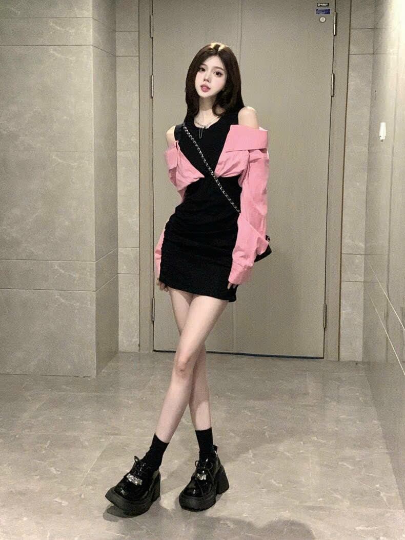 ĐẦM BODY ĐEN PHỐI SƠ MI HỒNG
