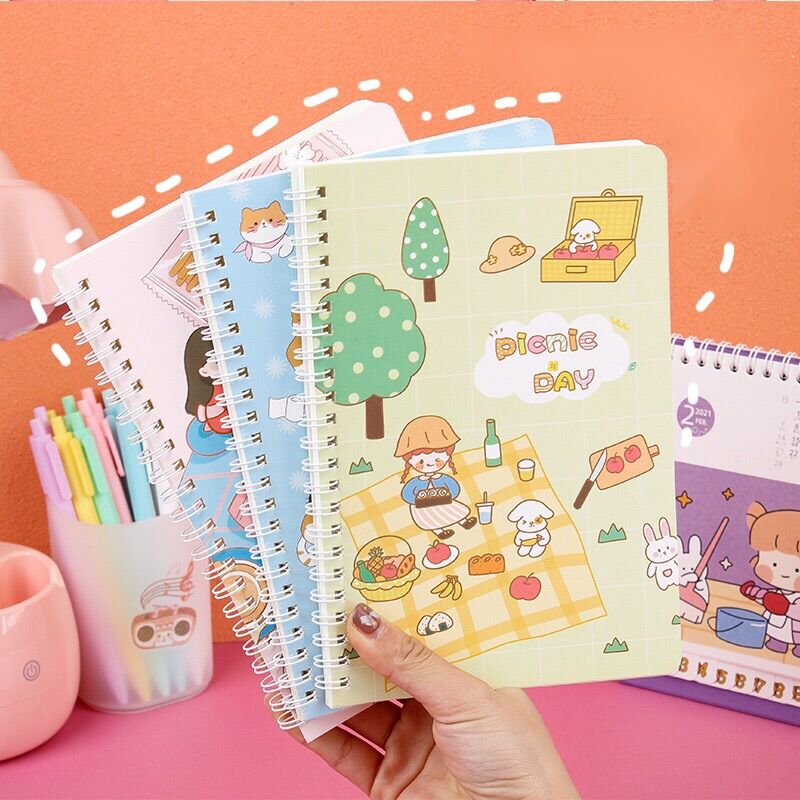 Sổ ghi chép khổ A5 kẻ ngang lò so với các hình bìa ngộ nghĩnh