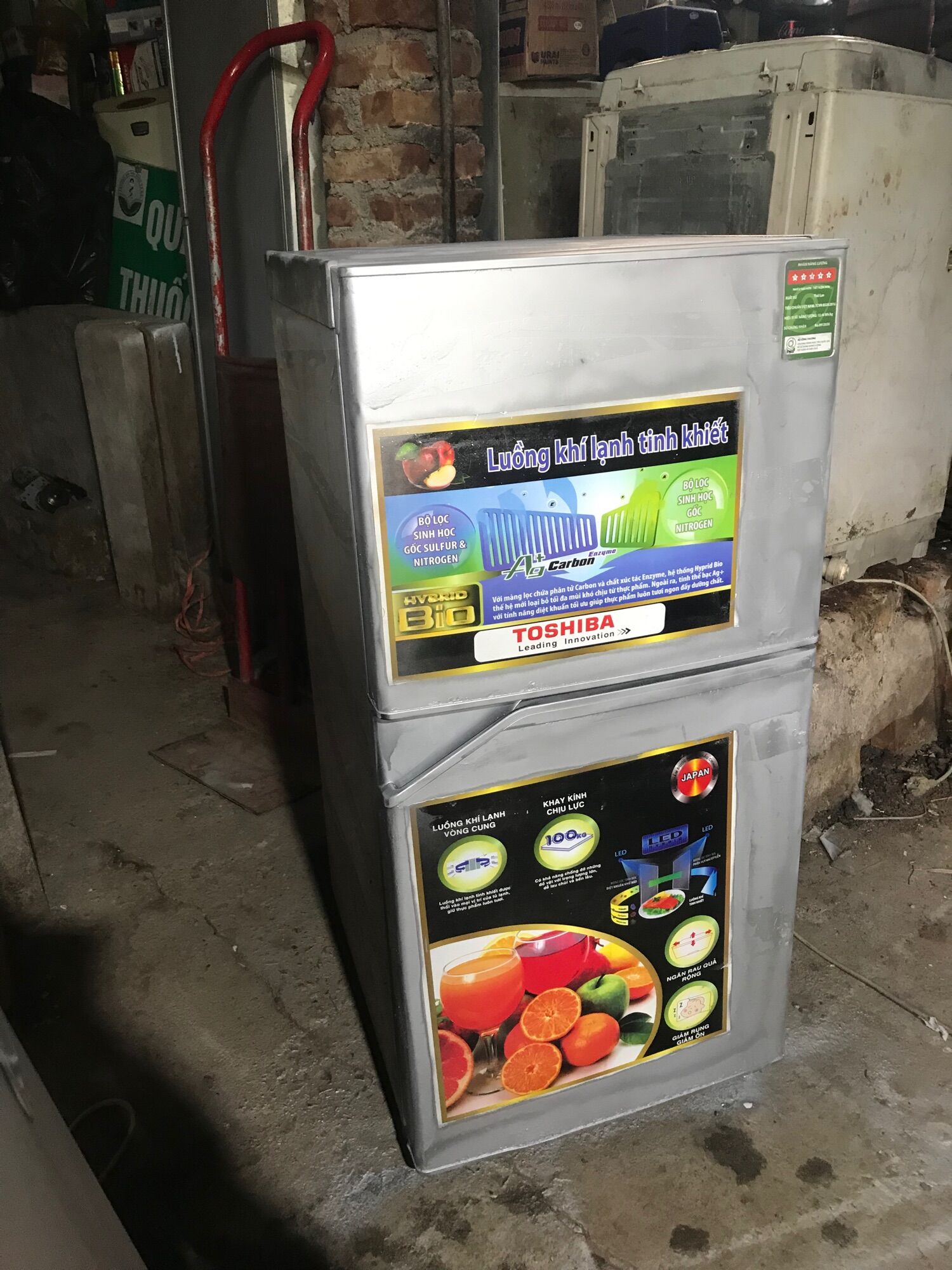 Tủ lạnh Toshiba 120 lít cũ tốt máy nguyên zin