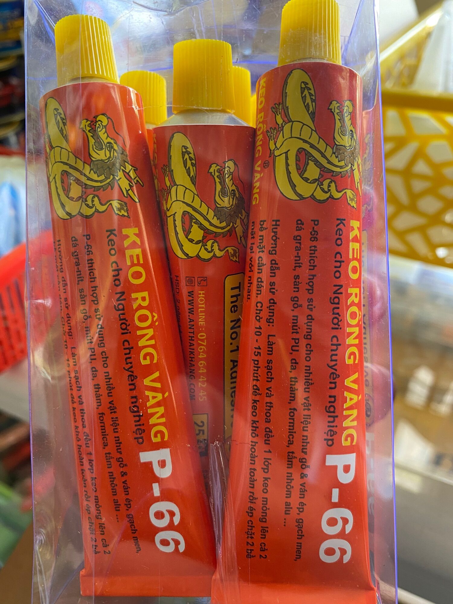 Tuýp Keo Rồng Vàng P-66 ( Keo Con Chó) 25gram