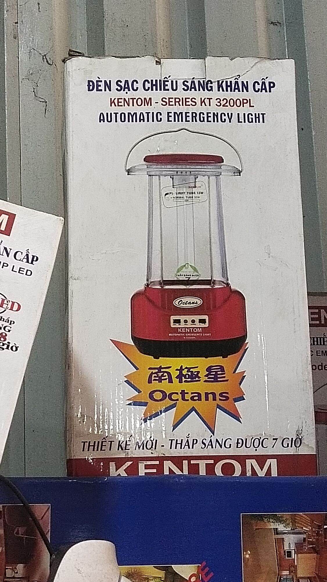 Đèn sạc chiếu sáng khẩn cấp kentom- 3200