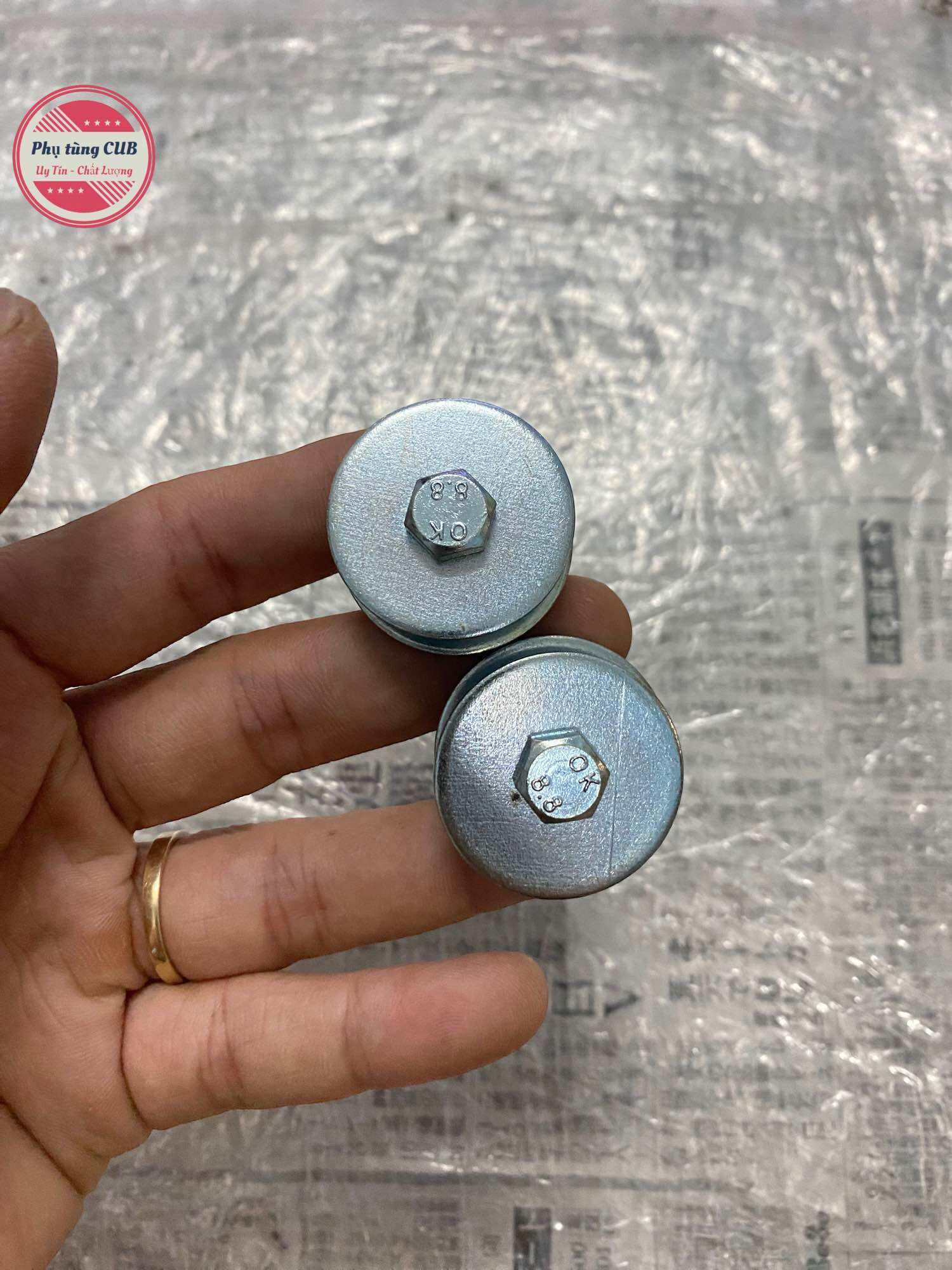 Ốc bắt bửng cub 81-82-84-Dd