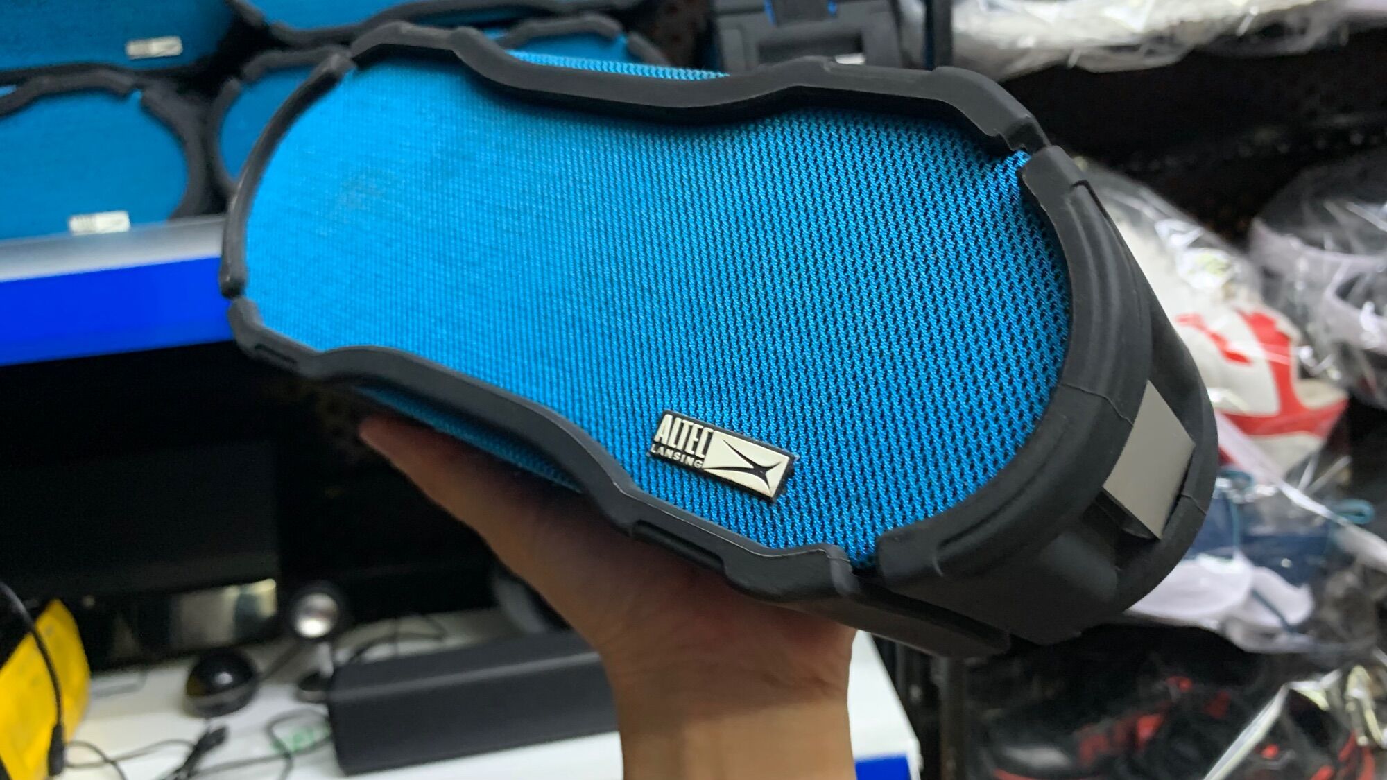 Loa altec lansing demo