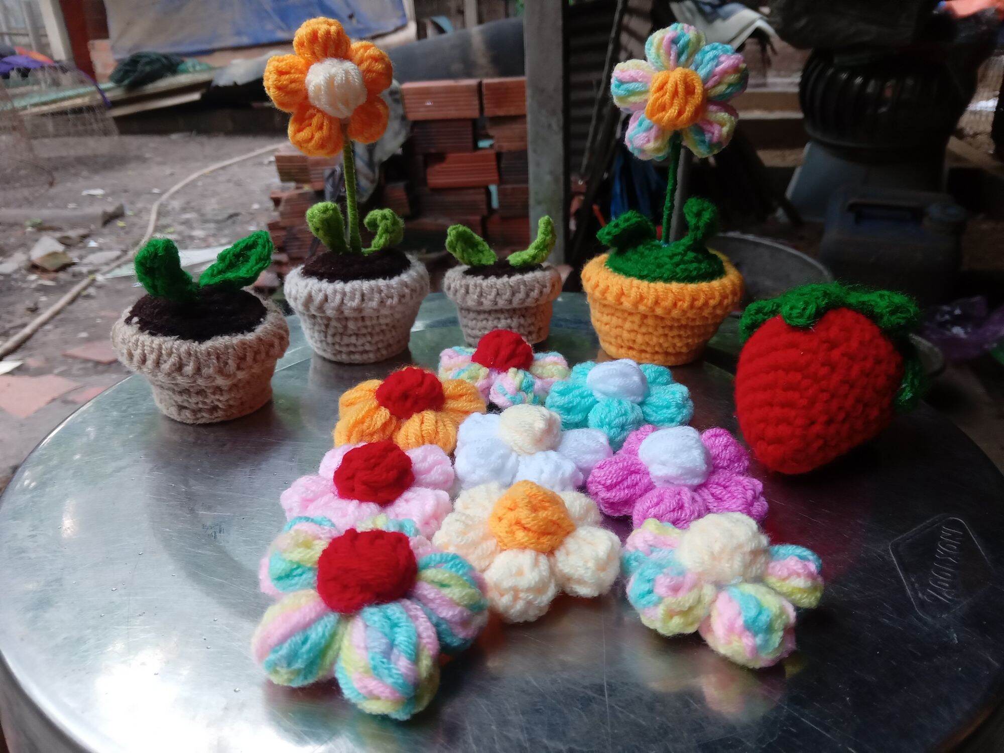 Hoa len Handmake, kẹp tóc len.