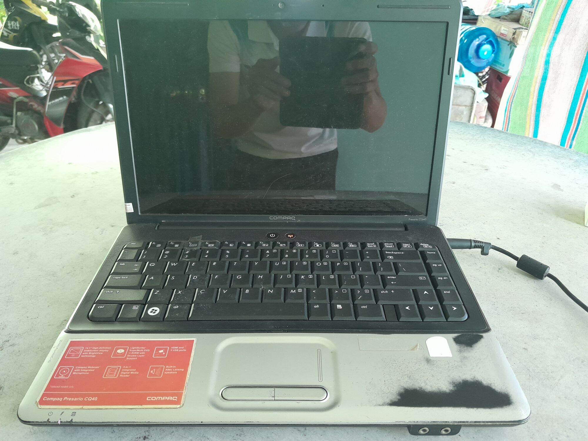 Bán xác laptop hp cq40, acer 4738z: 400k/ 1 máy