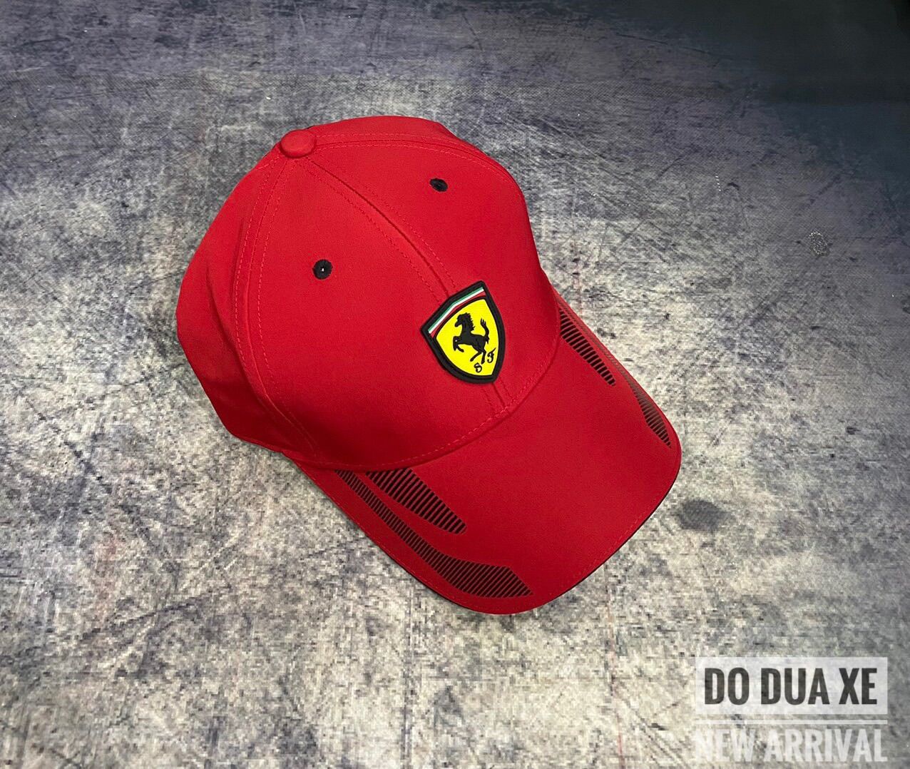 Nón(mũ) kết đua xe Ferrari