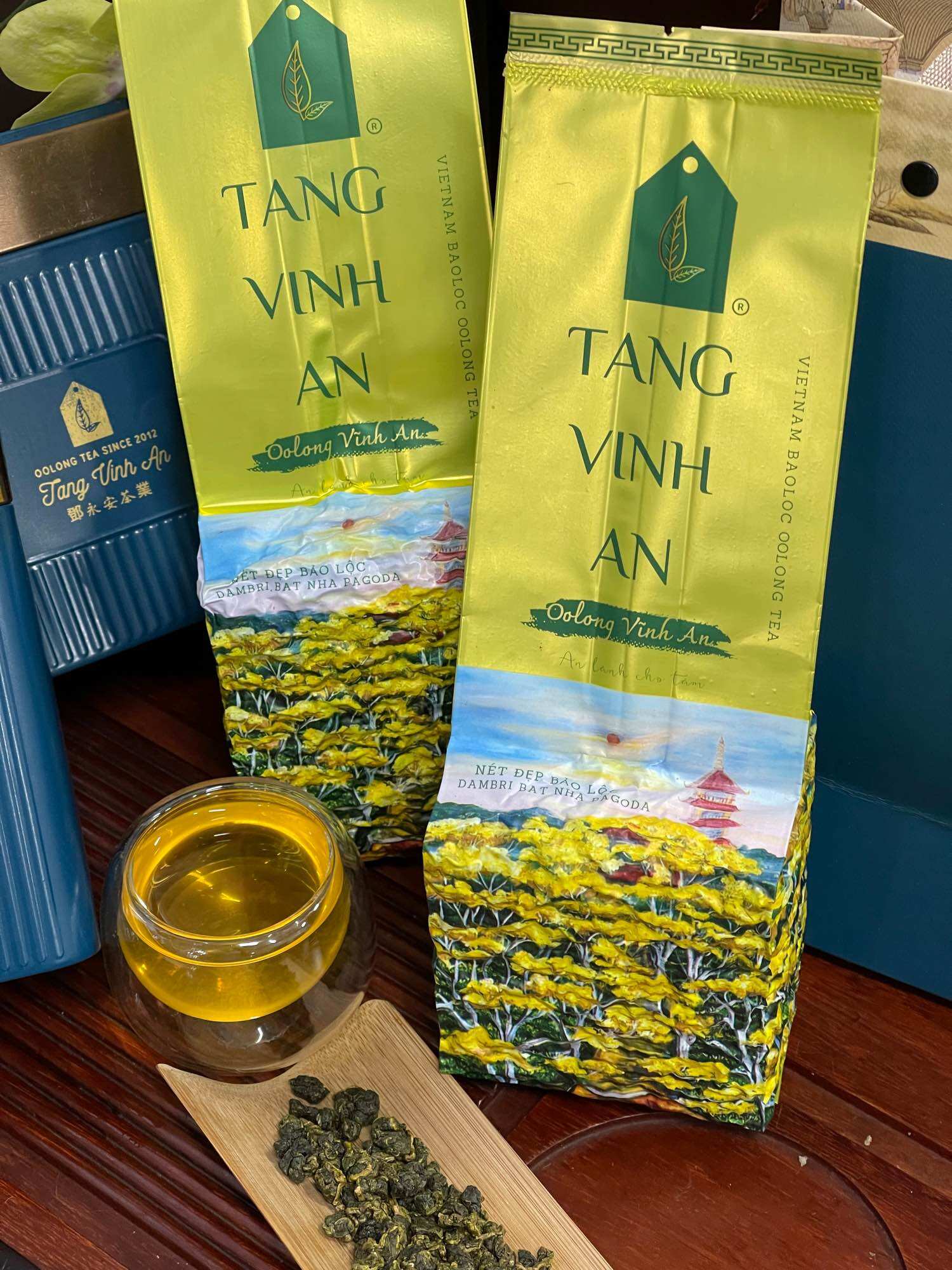 Quà Biếu Tặng Trà Olong Đặc Biệt (2 túi trà500gr/2lon thiếc)