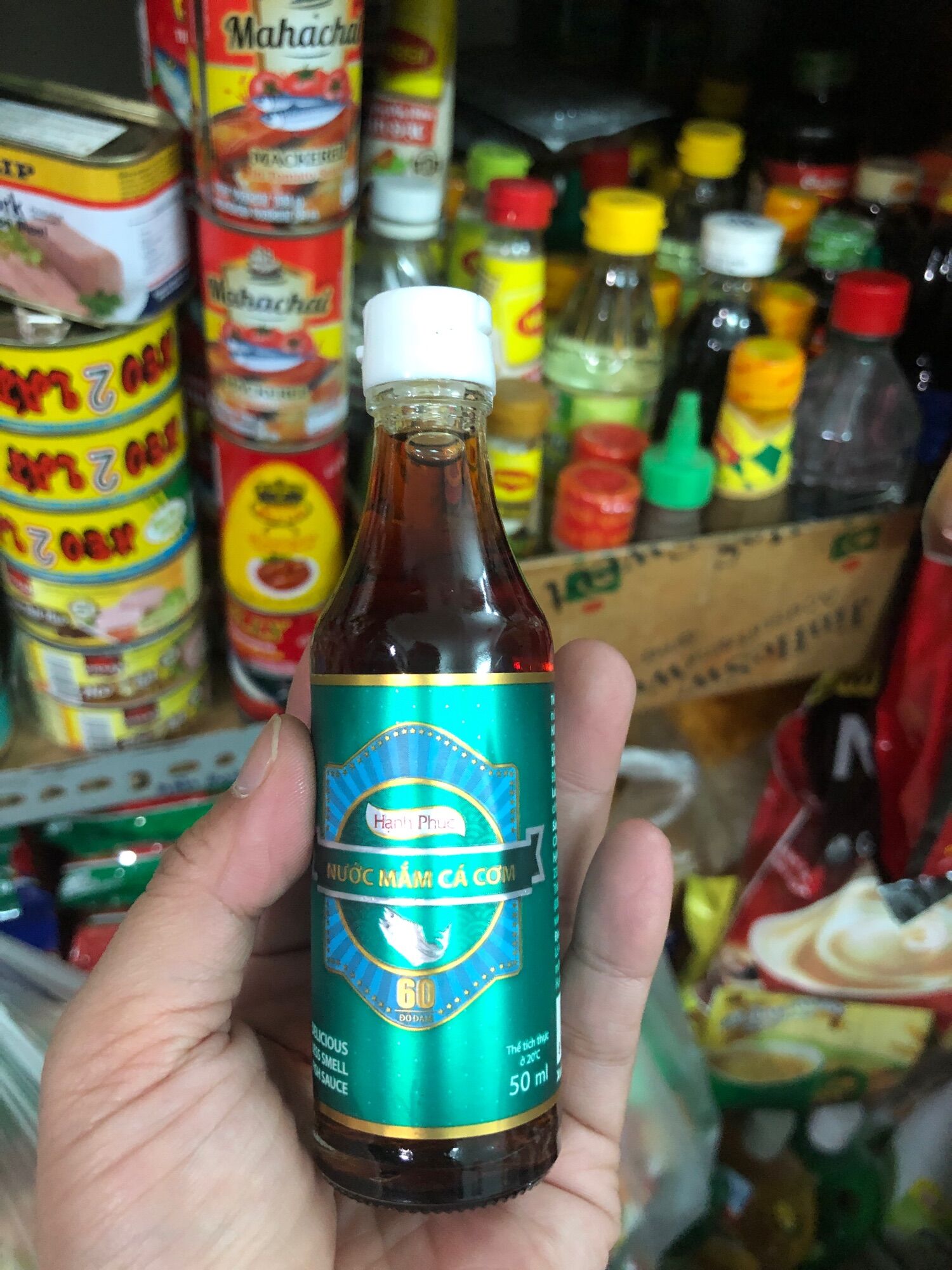 Nước mắm cá cơm Hạnh Phúc 50ml, nước mắm ngon 60 độ đạm, chai lớn