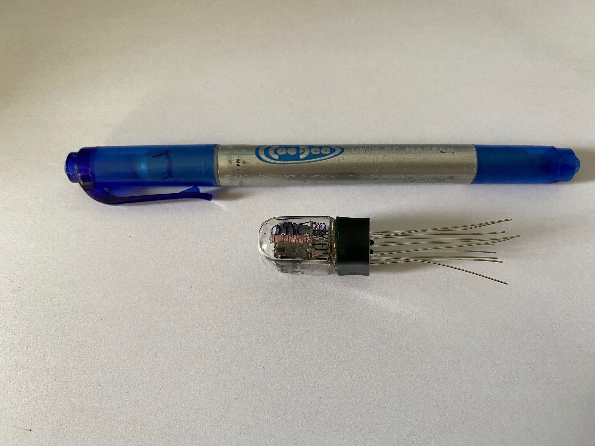 Bóng đèn điện tử Nixie IN-17