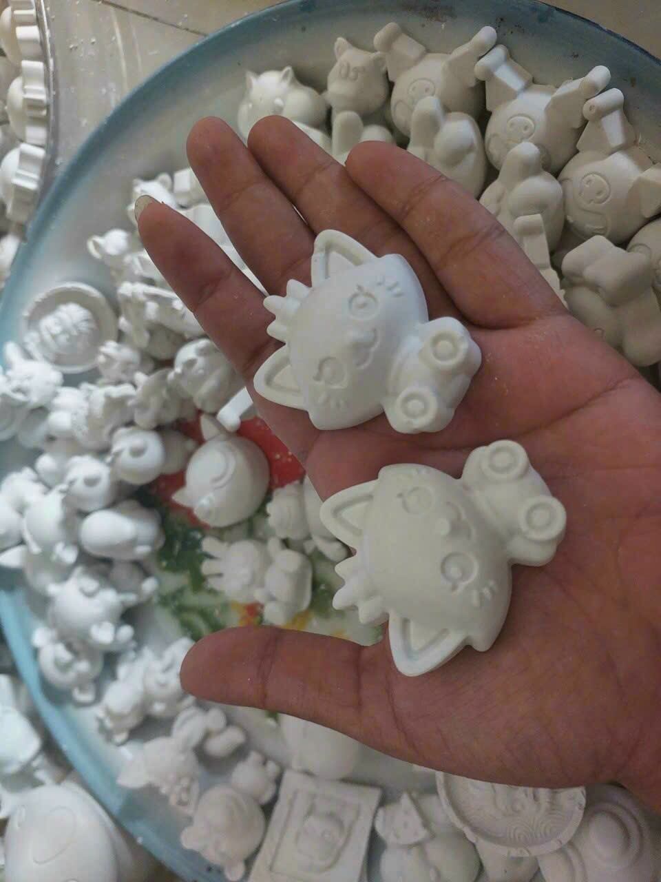 Set 10c tượng mini 2d kèm màu cọ