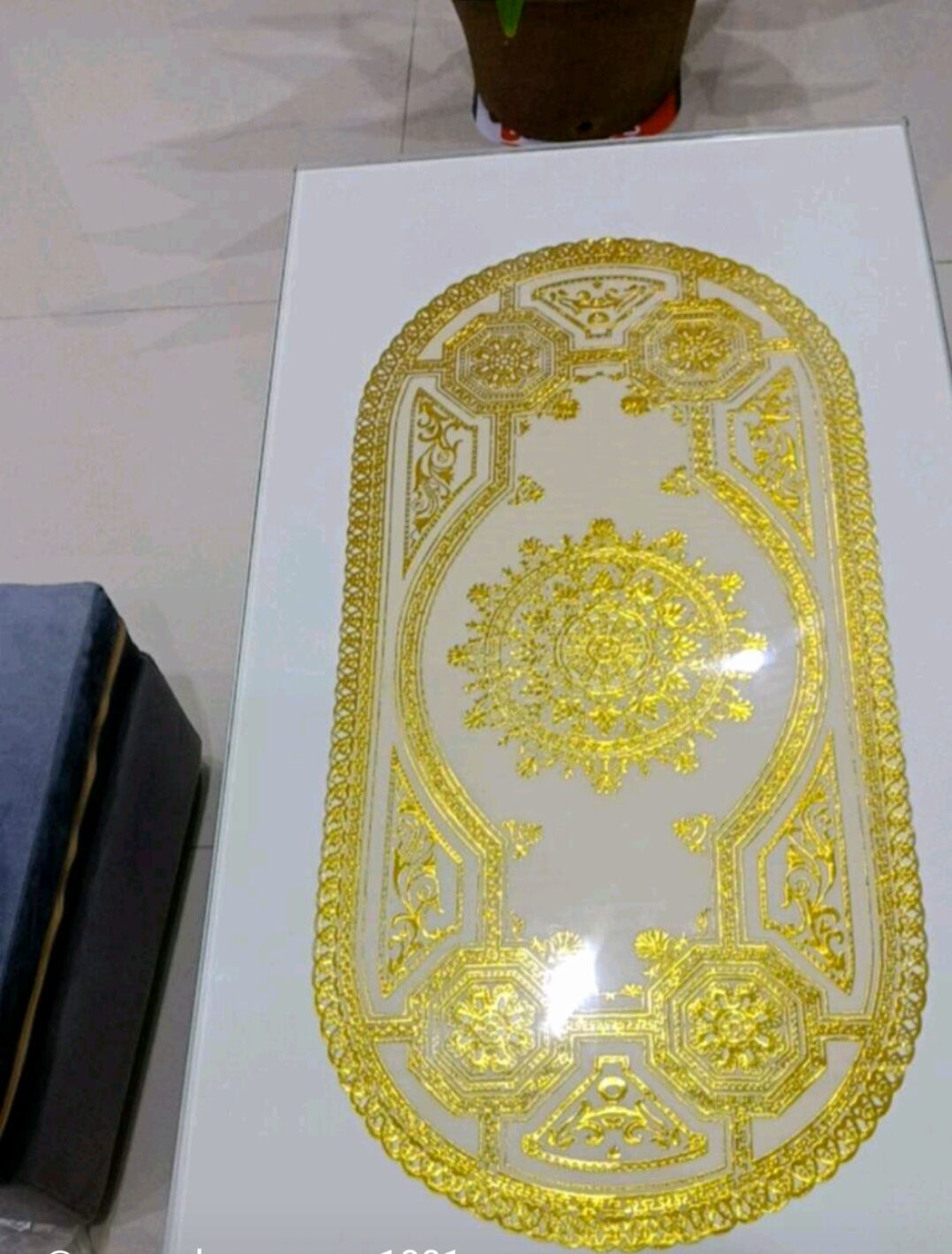 KHĂN TRẢI BÀN DƯỚI KÍNH HÌNH BẦU DỤC 40x84cm