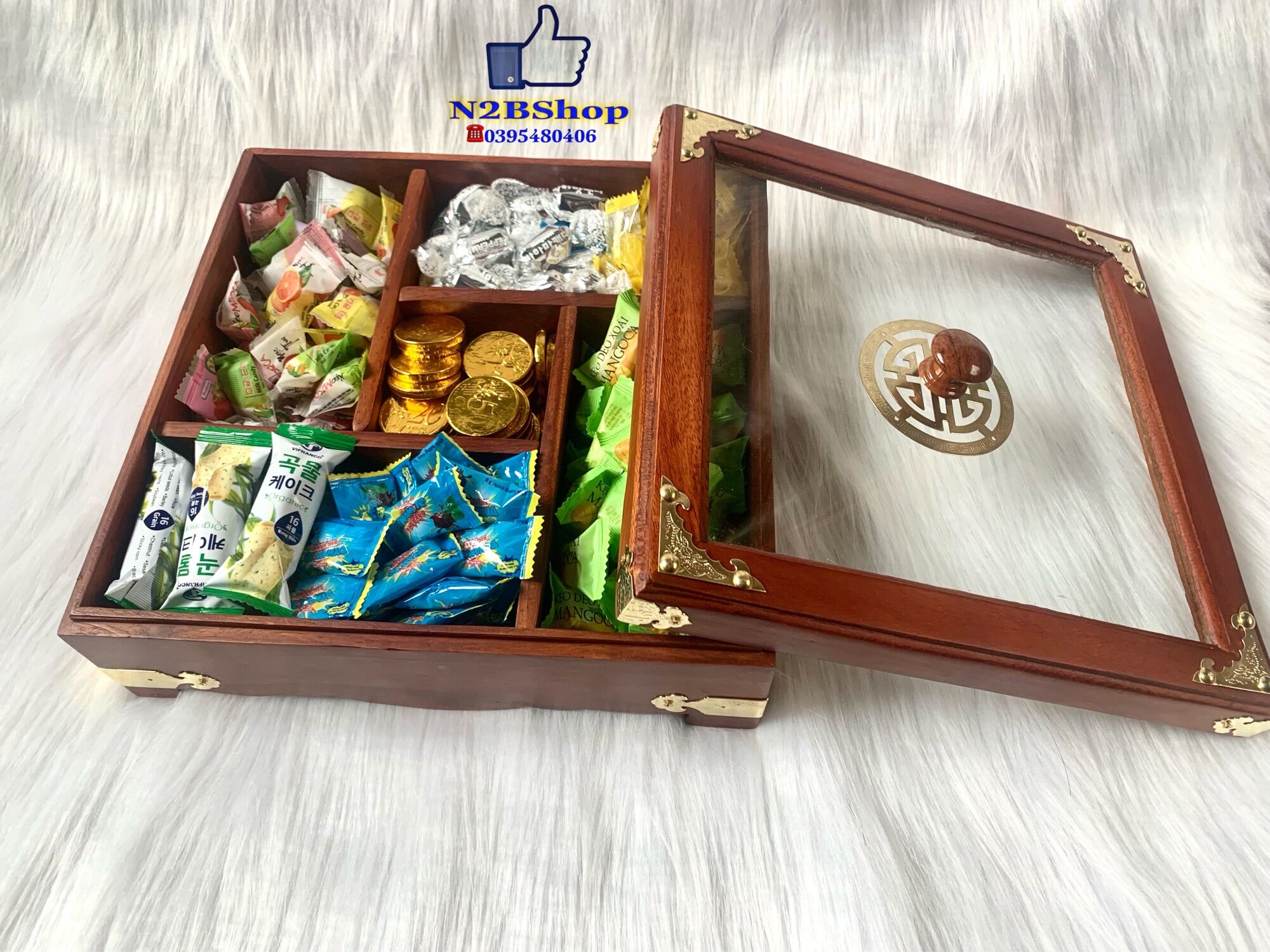 Hộp đựng Bánh Kẹo mứt tết , bằng gỗ hương mặt kính