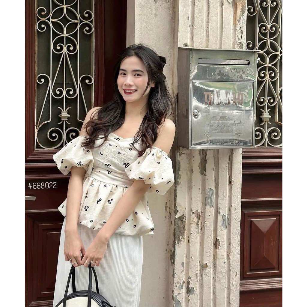 ÁO KIỂU PEPLUM HOA NHÍ CÚP BÍ CH5