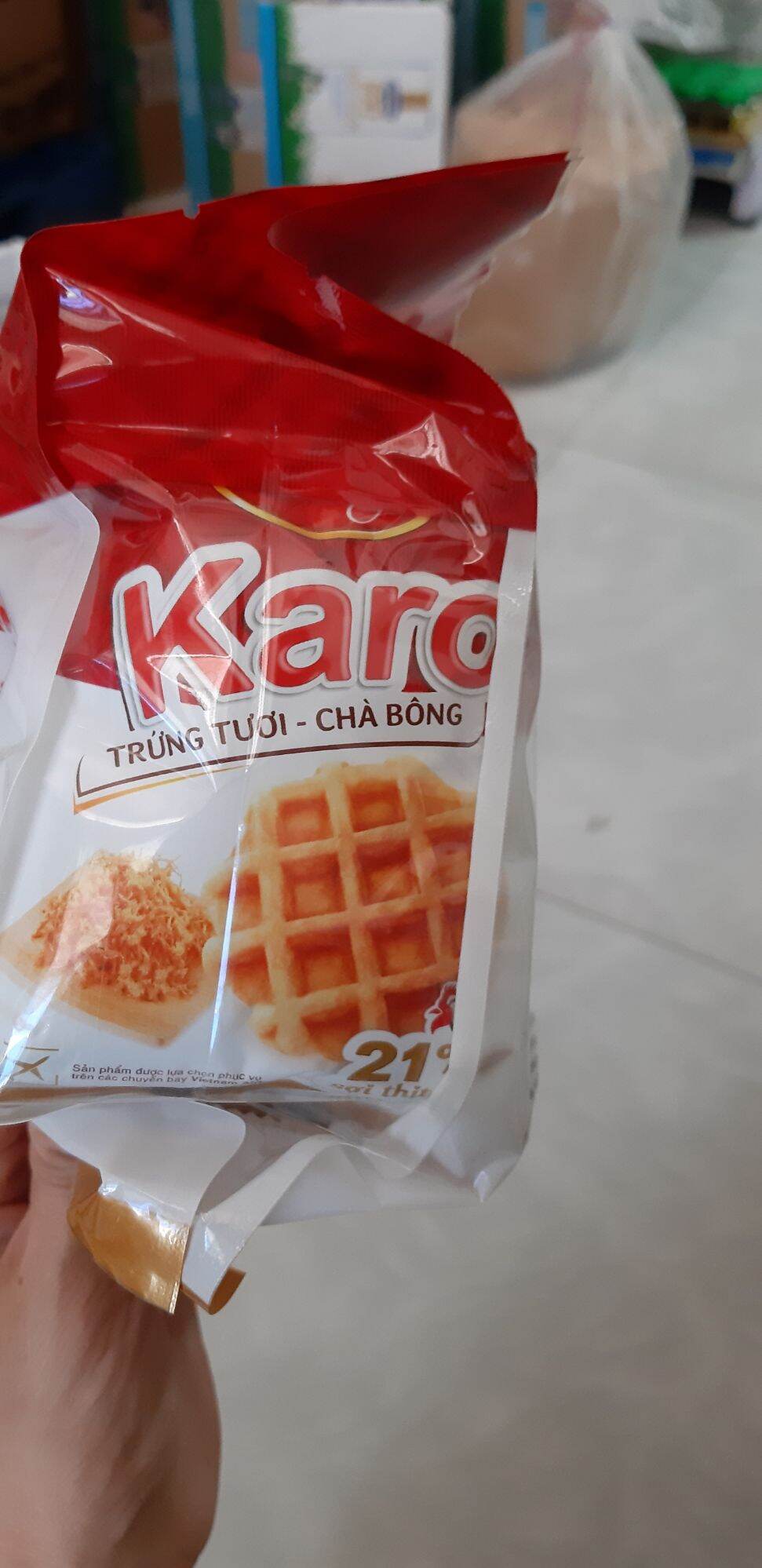 Bánh karo Trứng tươi chà bông sợi thịt gà