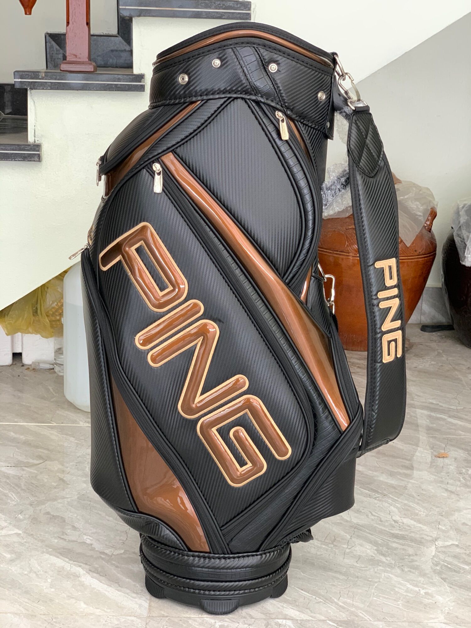 Túi đựng gậy Ping vàng đồng