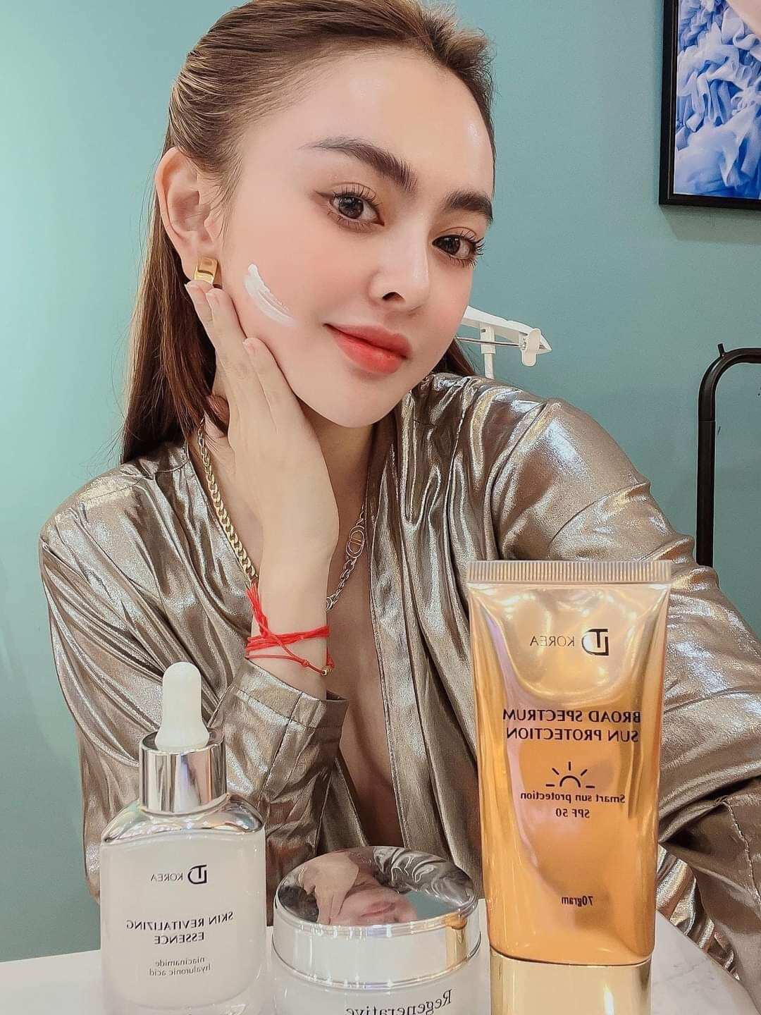 [MUA 1 TẶNG 1] KEM CHỐNG NẮNG CAO CẤP TRANG NEMO CHÍNH HÃNH 1 TRIỆU %