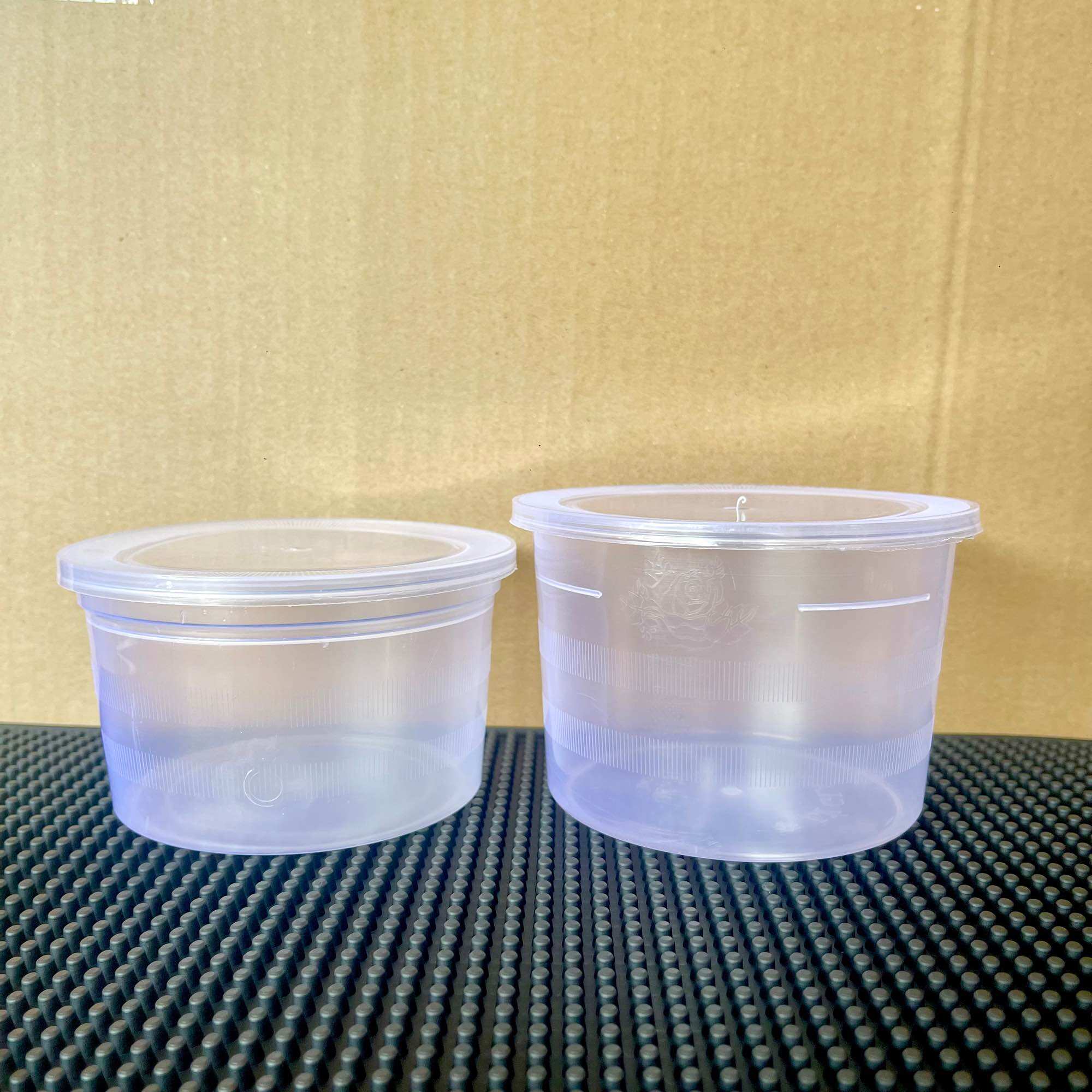Lốc 50 hộp nhựa tròn đựng chè, phở