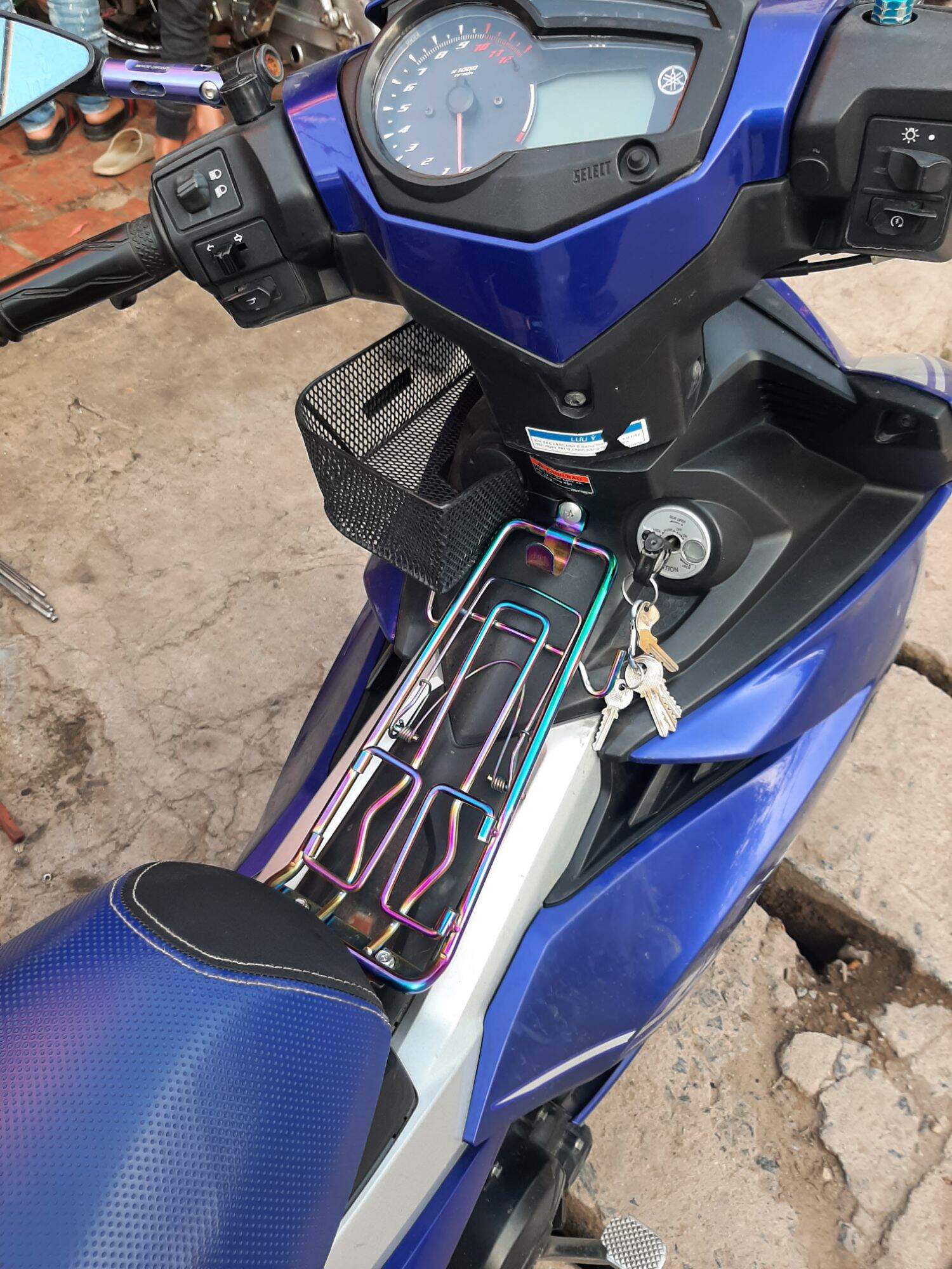 lượn bụng xe Exiter 150 ti tan 7 màu