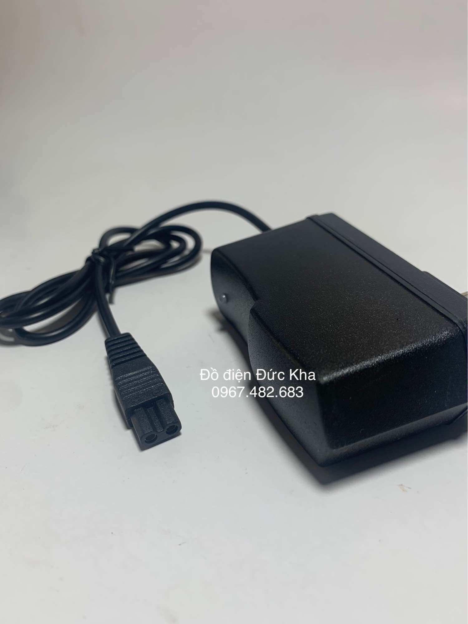 Cục sạc chính hãng đèn pin đội đầu K25