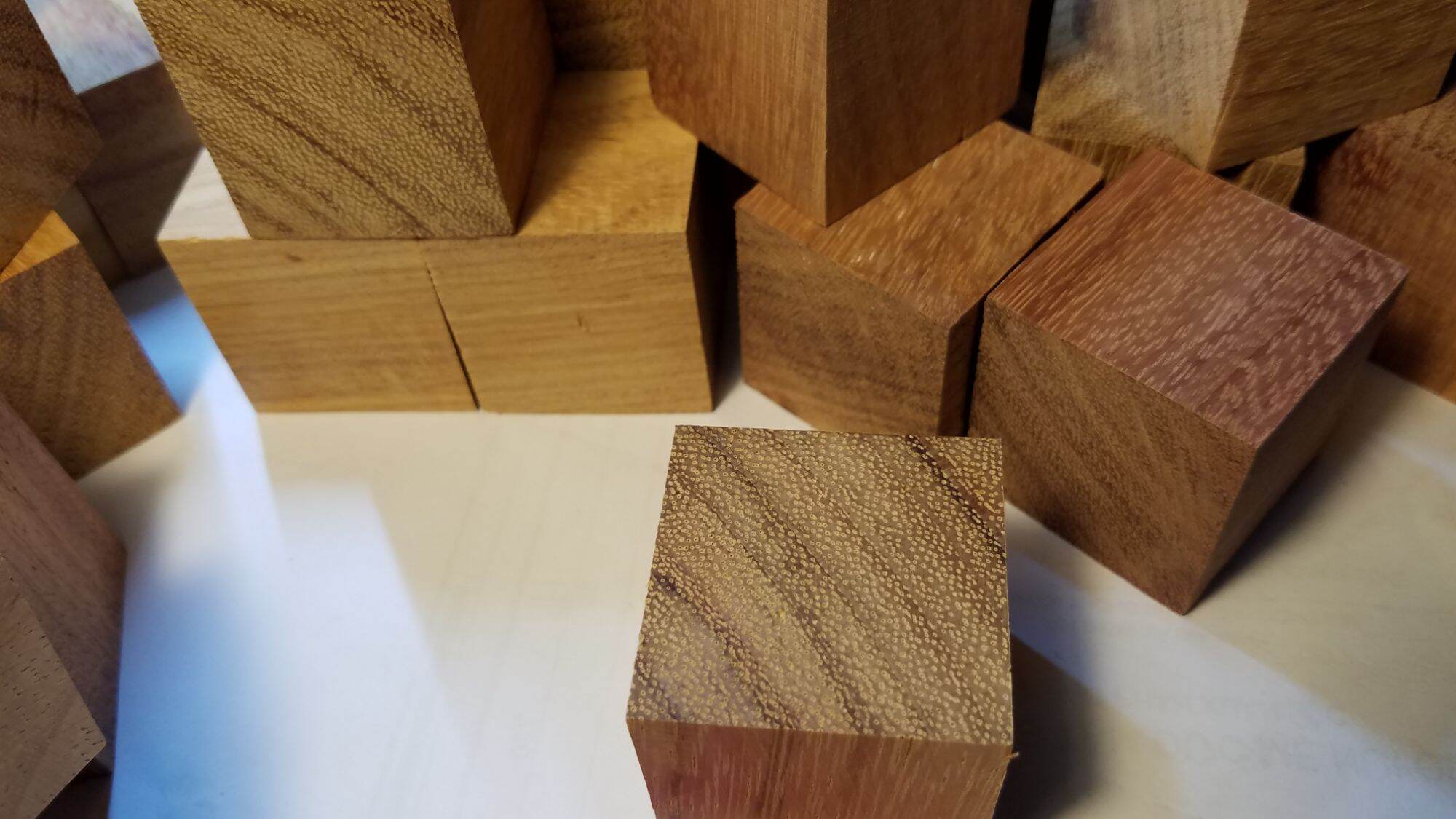 50 khối lập phương /cube 2,5 cm