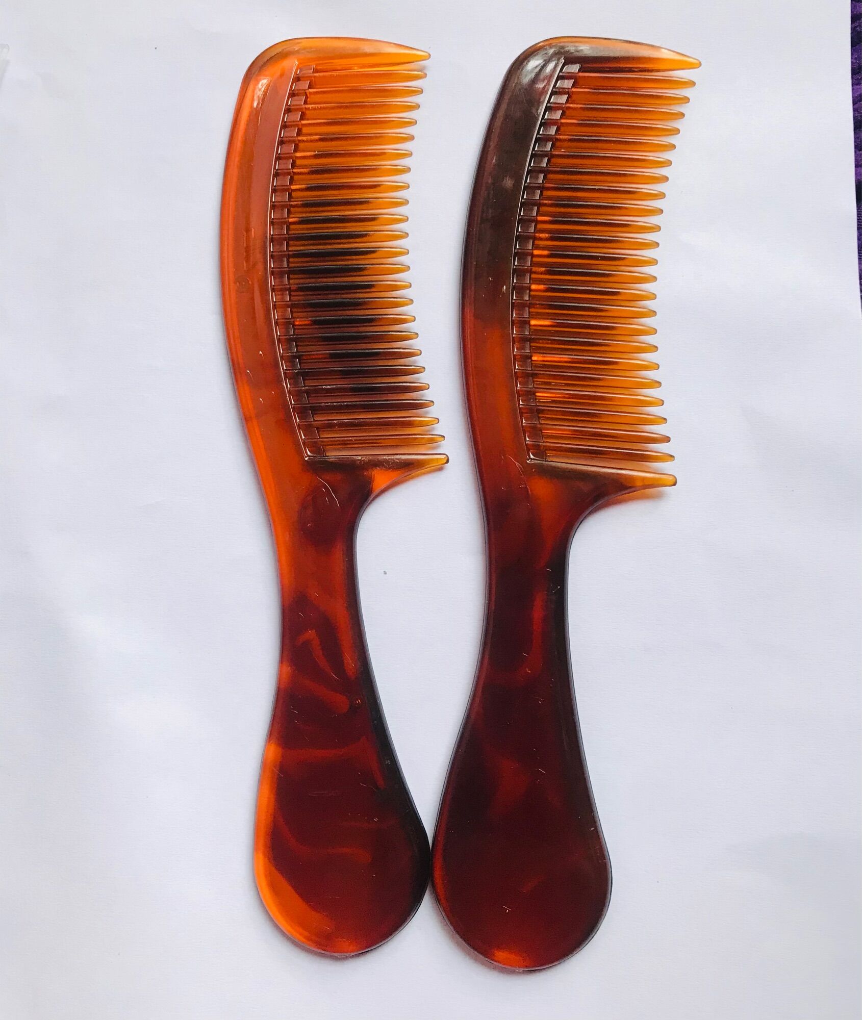 🦞 Set 5 Cái Lược Cán Nâu Bóng, Chắc (Cở trung, dài 16cm, Hình thật)