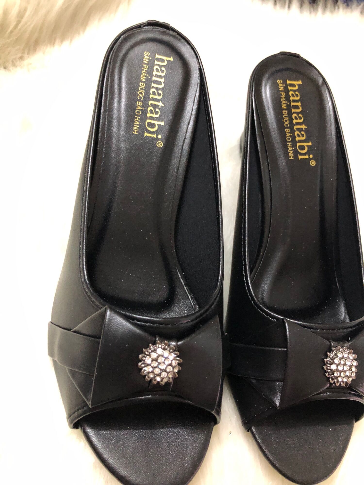 Giày sục hở mũi.số lớn big size 36-42 quai da mềm