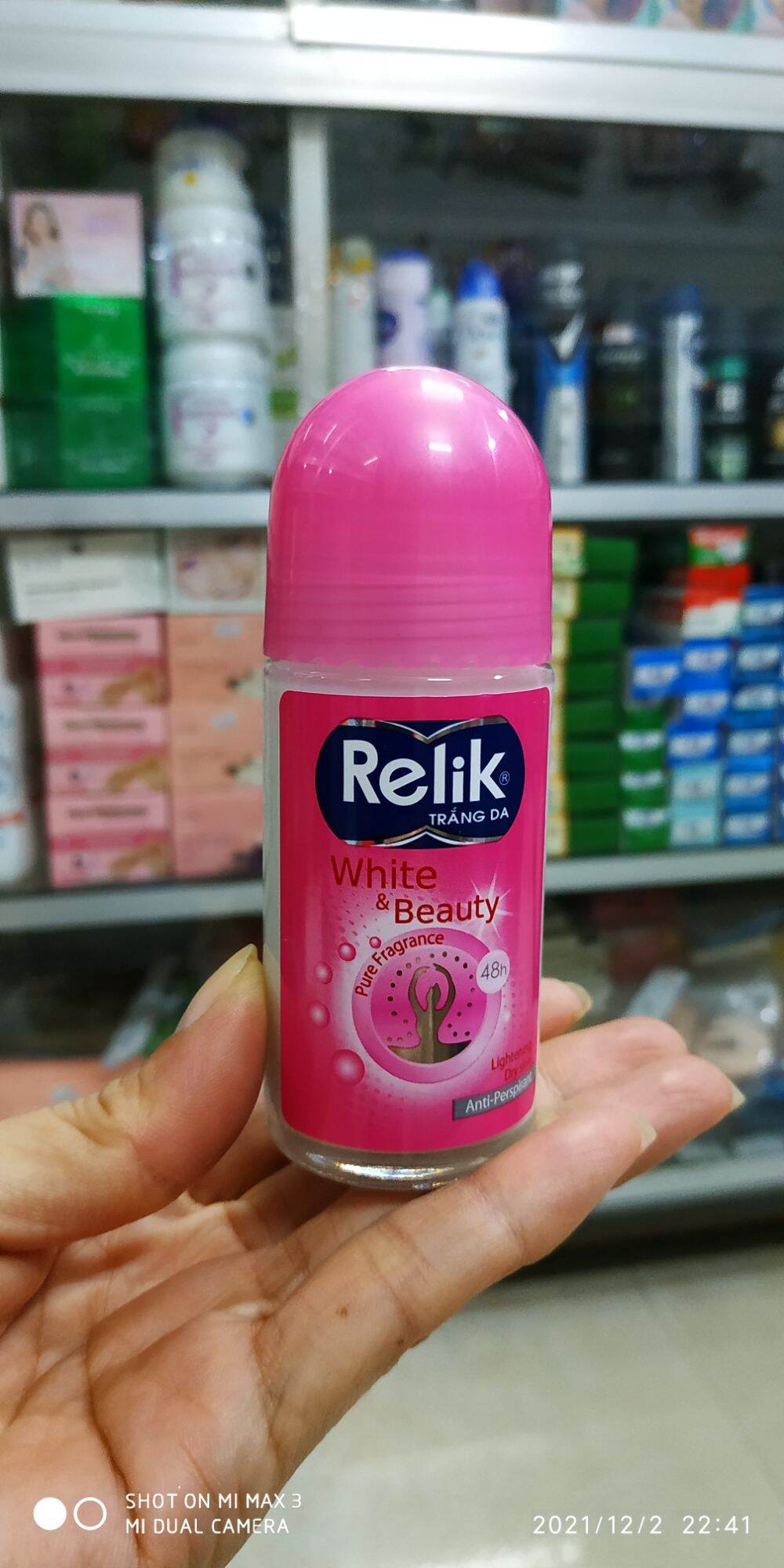 [HCM]LĂN KHỬ MÙI RELIK 50ML TRẮNG MỊN KHÔ THOÁNG