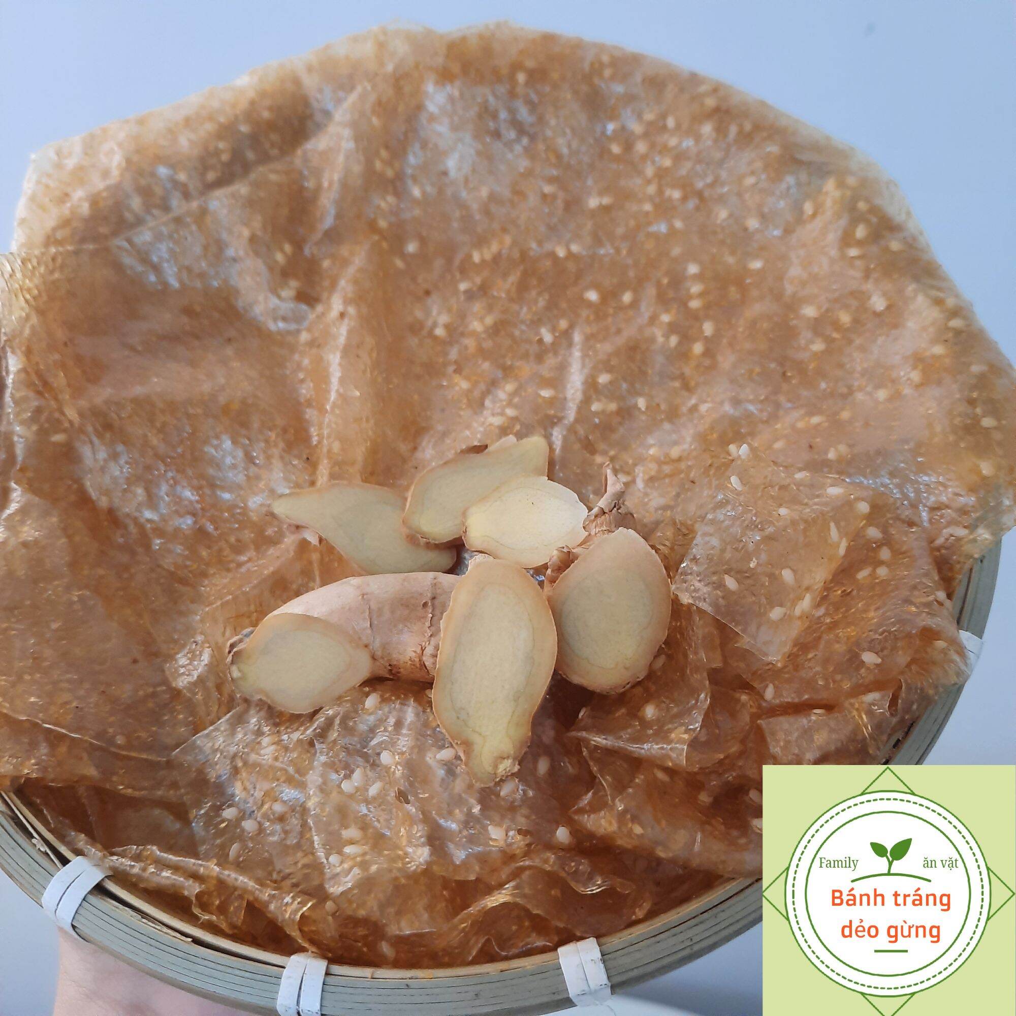 Bánh tráng dẻo mè gừng
