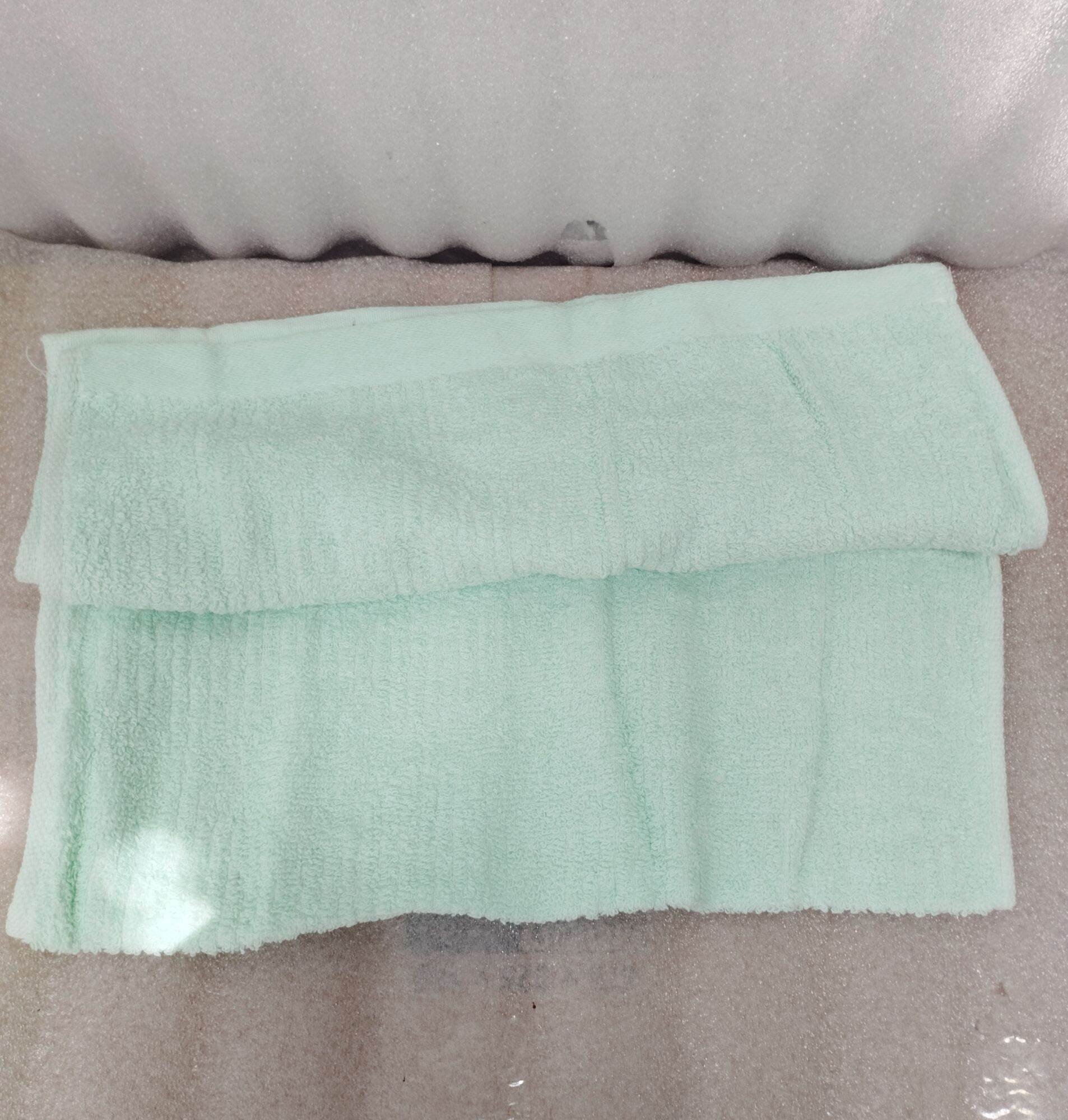 (HCM) Khăn tắm 35 x 75cm màu xanh lá  (hàng k.mãi)