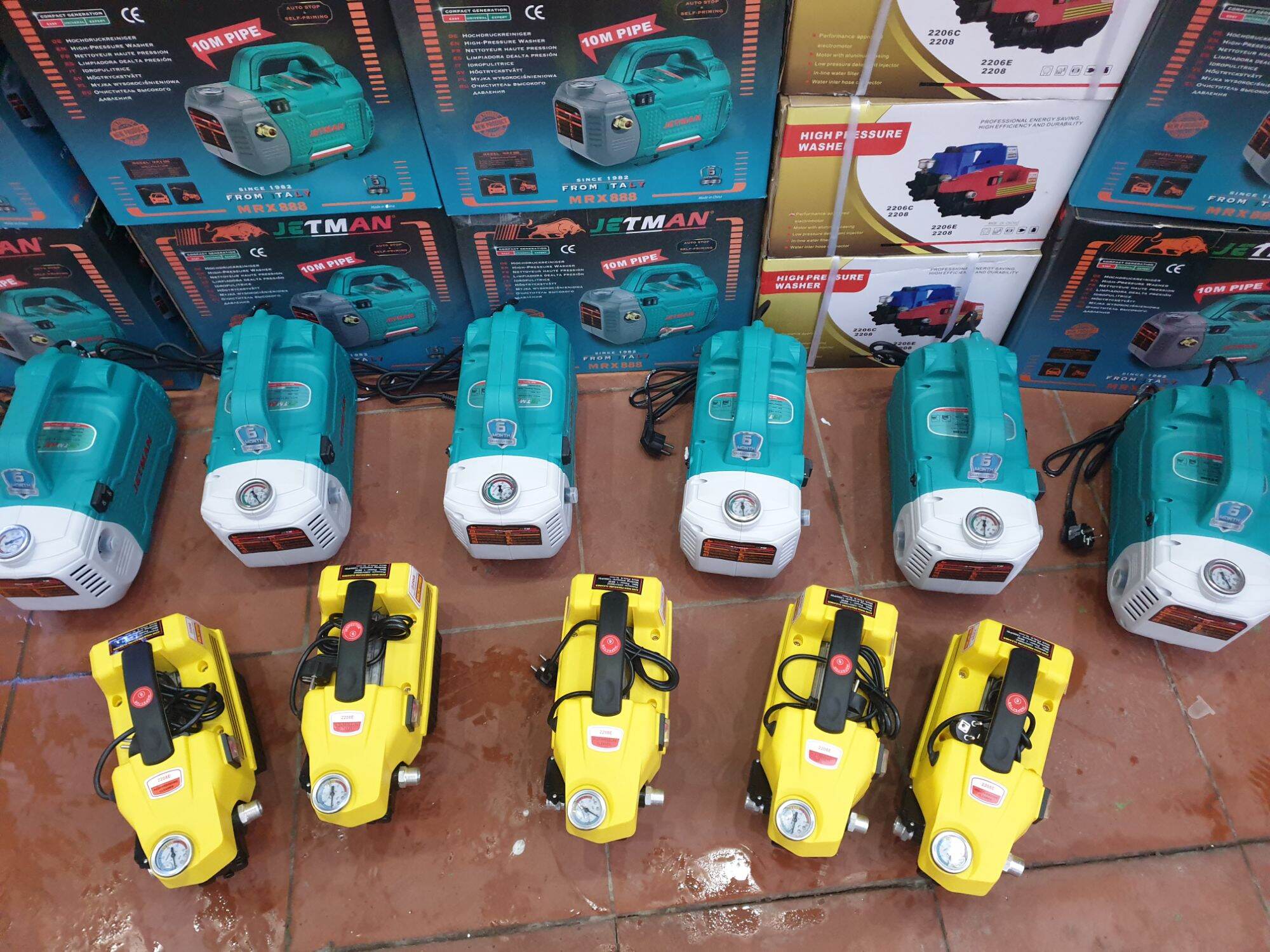Máy rửa xe Jetman 2800w MRX888