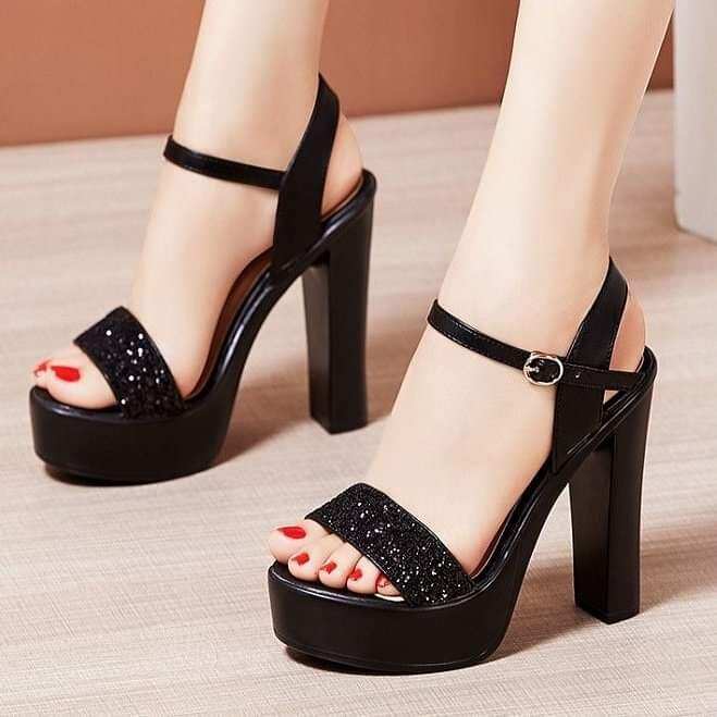 Giày cao gót đính đá lấp lánh B3
