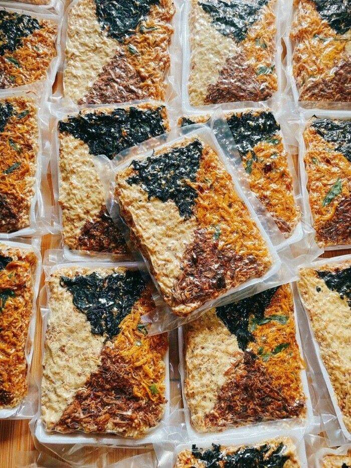 Cơm Cháy Mix 4 Vị Khay Như Hình