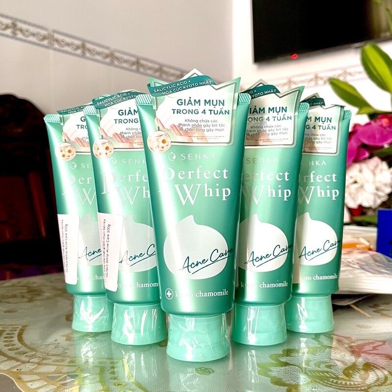 Sữa Rửa Mặt Senka Perfect Whip 120g - Nhật Bản