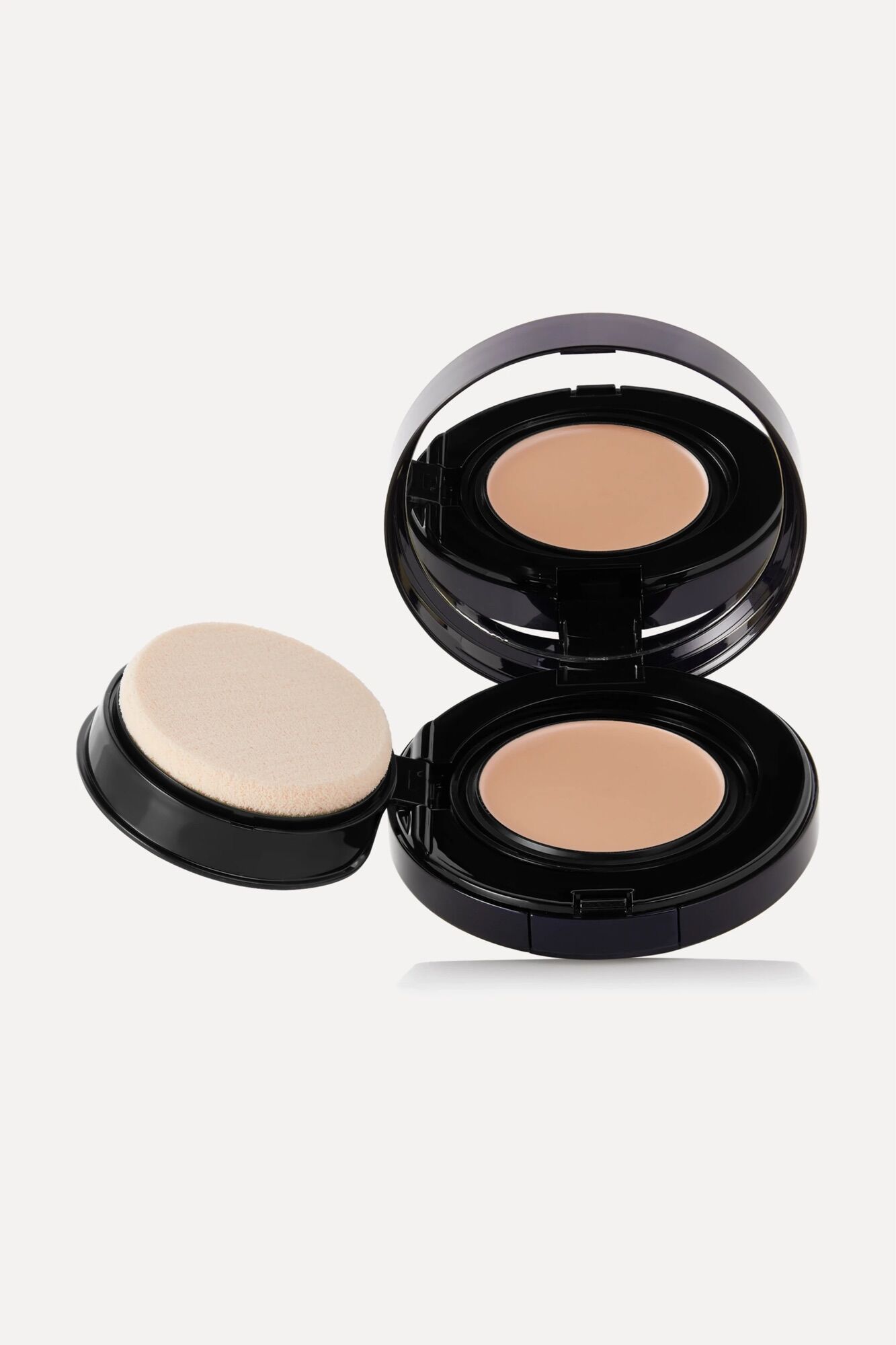 Phấn tươi CLE DE PEAU màu I10 trắng sáng cực HOT