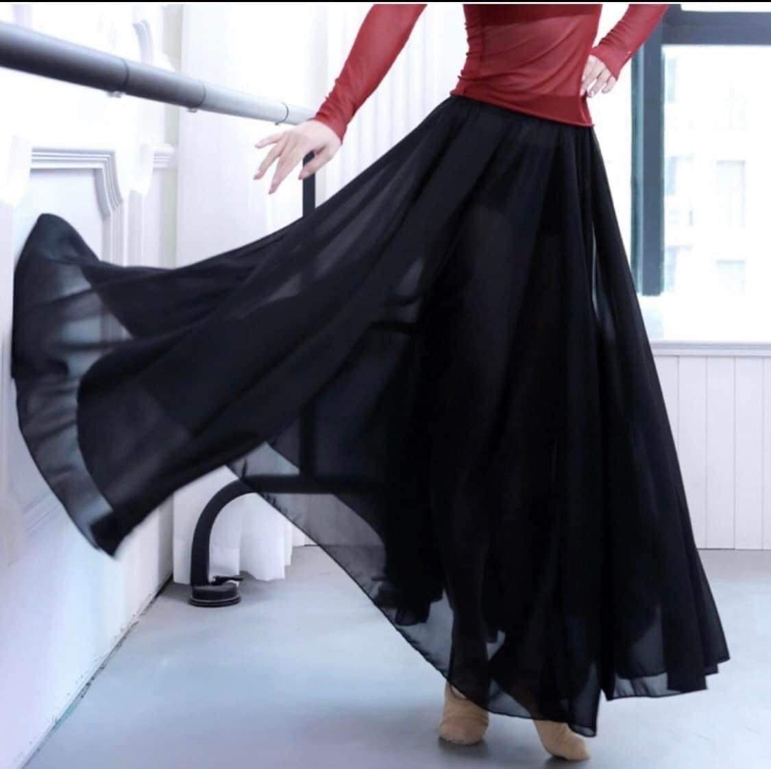 Váy 720 độ múa cổ trang cổ điển