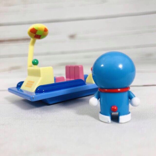 [HCM]Xe mô hình Tomica Doraemon cỗ máy thời gian
