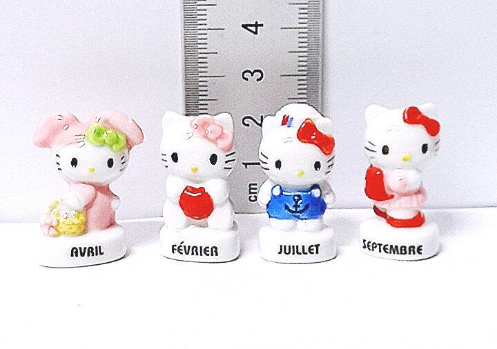 bộ  tượng  sứ  cao cấp 12 tháng  của kitty