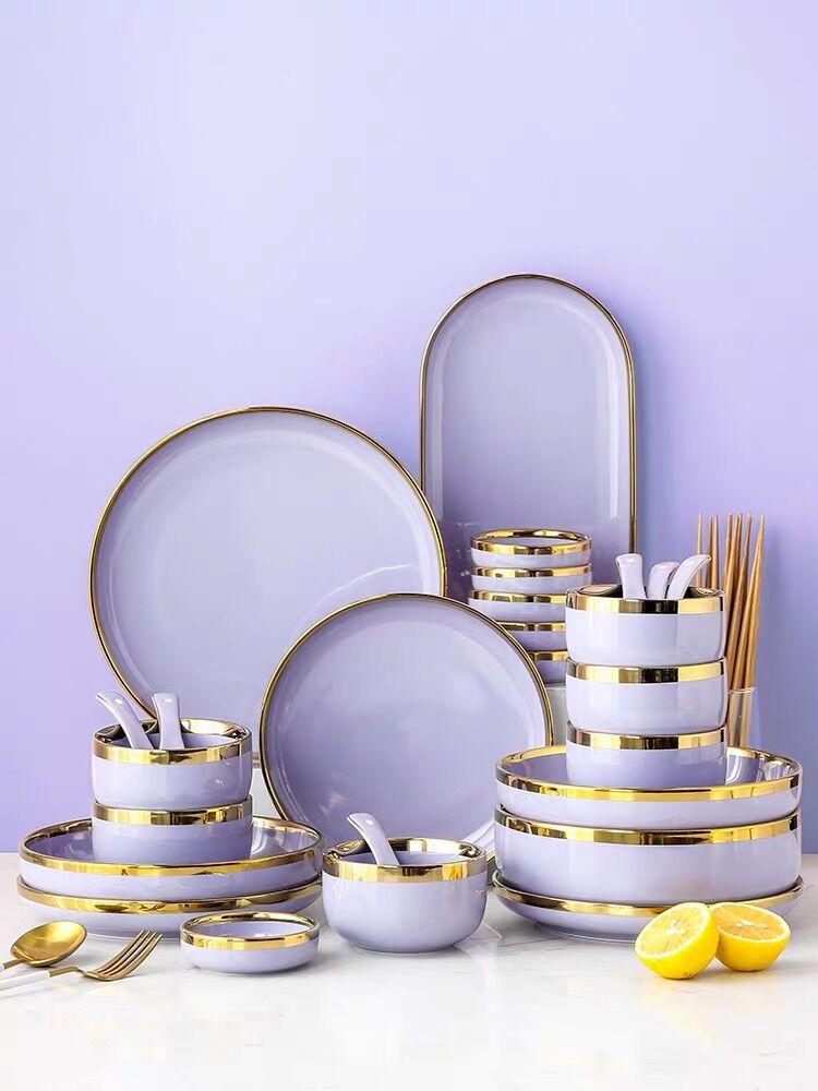 Bộ chén , đĩa ăn 32 sản phẩm màu tím viền vàng cao cấp