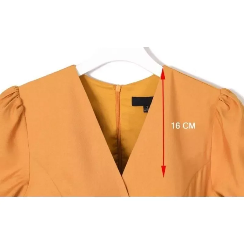 Đầm form A công sở, màu vàng nghệ
