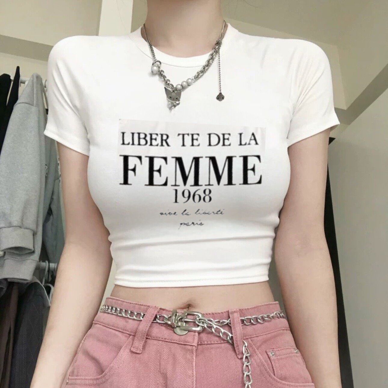Áo croptop thun nữ in femme ôm tôn dáng crme21