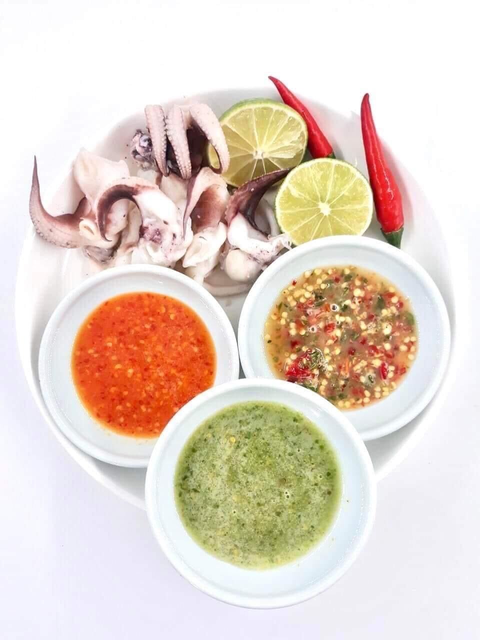 ❣❣MUỐI CHẤM HẢI SẢN ❣️❣️ 

set 2 hủ ớt xanh + ớt đỏ