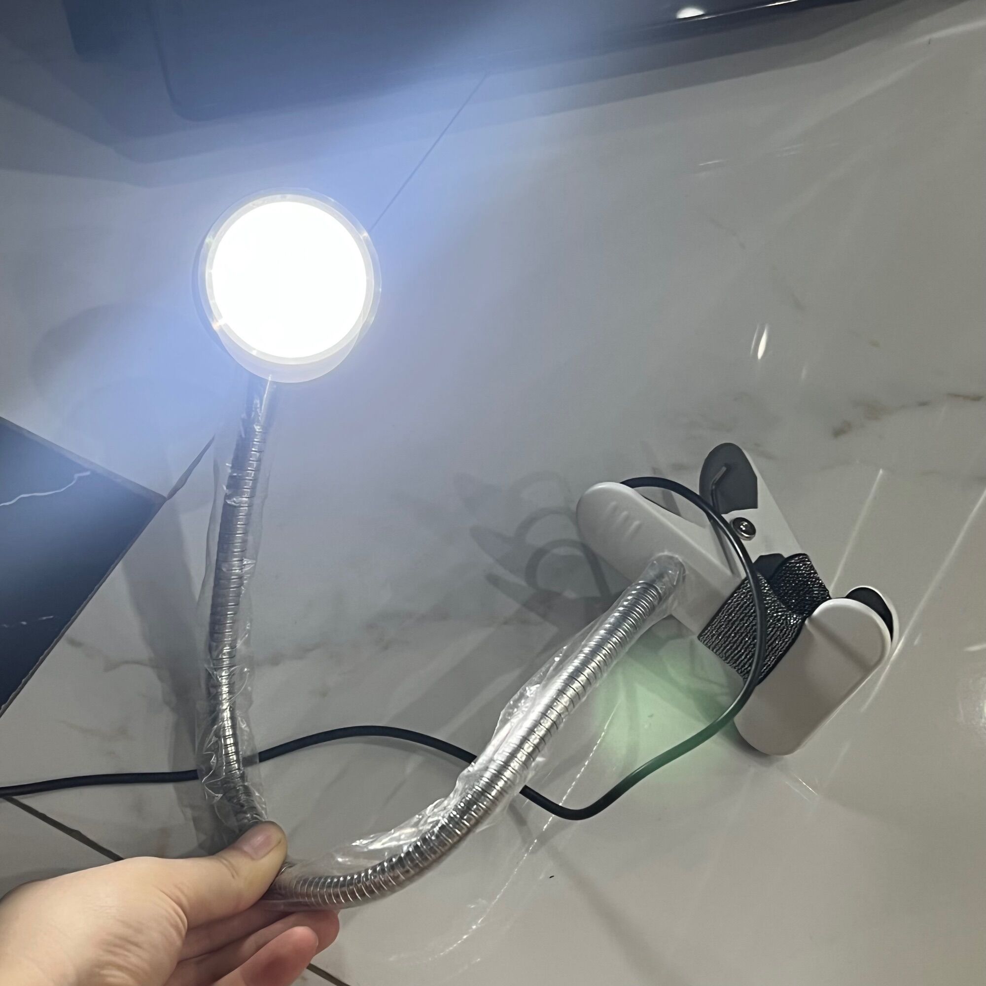 Đèn kep đèn led dùng trong spa, phun xăm thẩm mỹ
