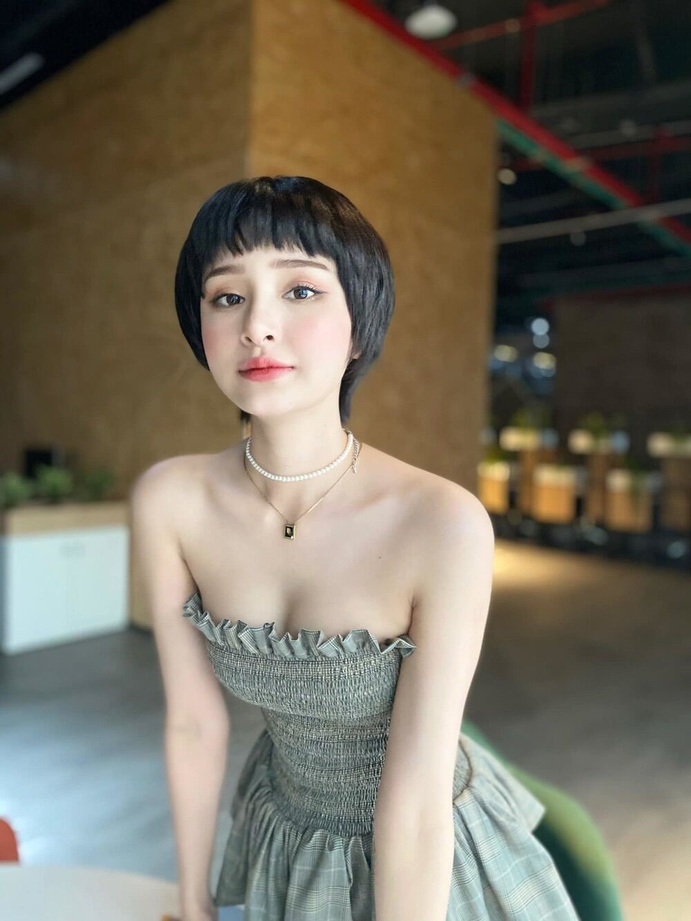 Vòng cổ , choker đính đá lấp lánh
