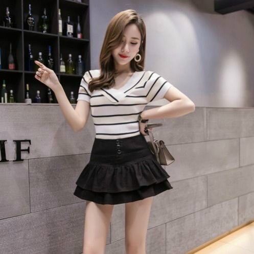 Chân váy kaki nút xoè 2 tầng mẫu siêu hót