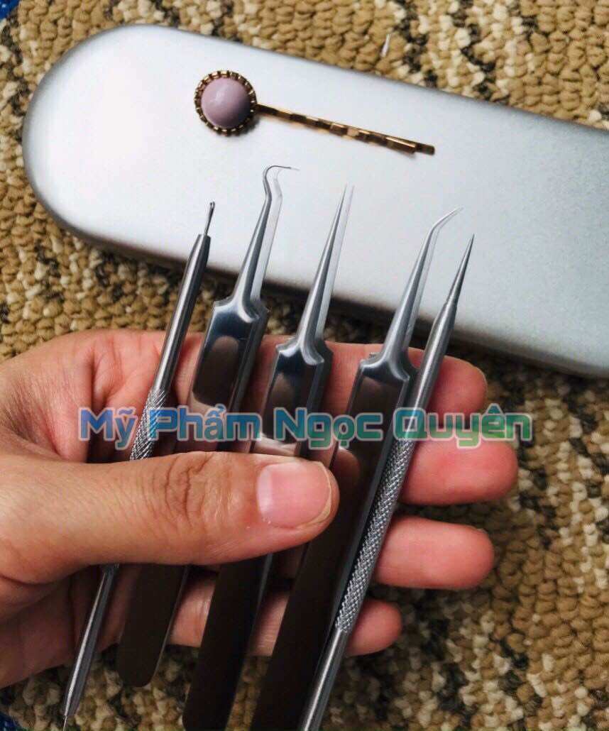 Bộ dụng cụ nặn mụn 5 món: 3 nhíp lấy mụn và 2 que nặn mụn cao cấp không gỉ