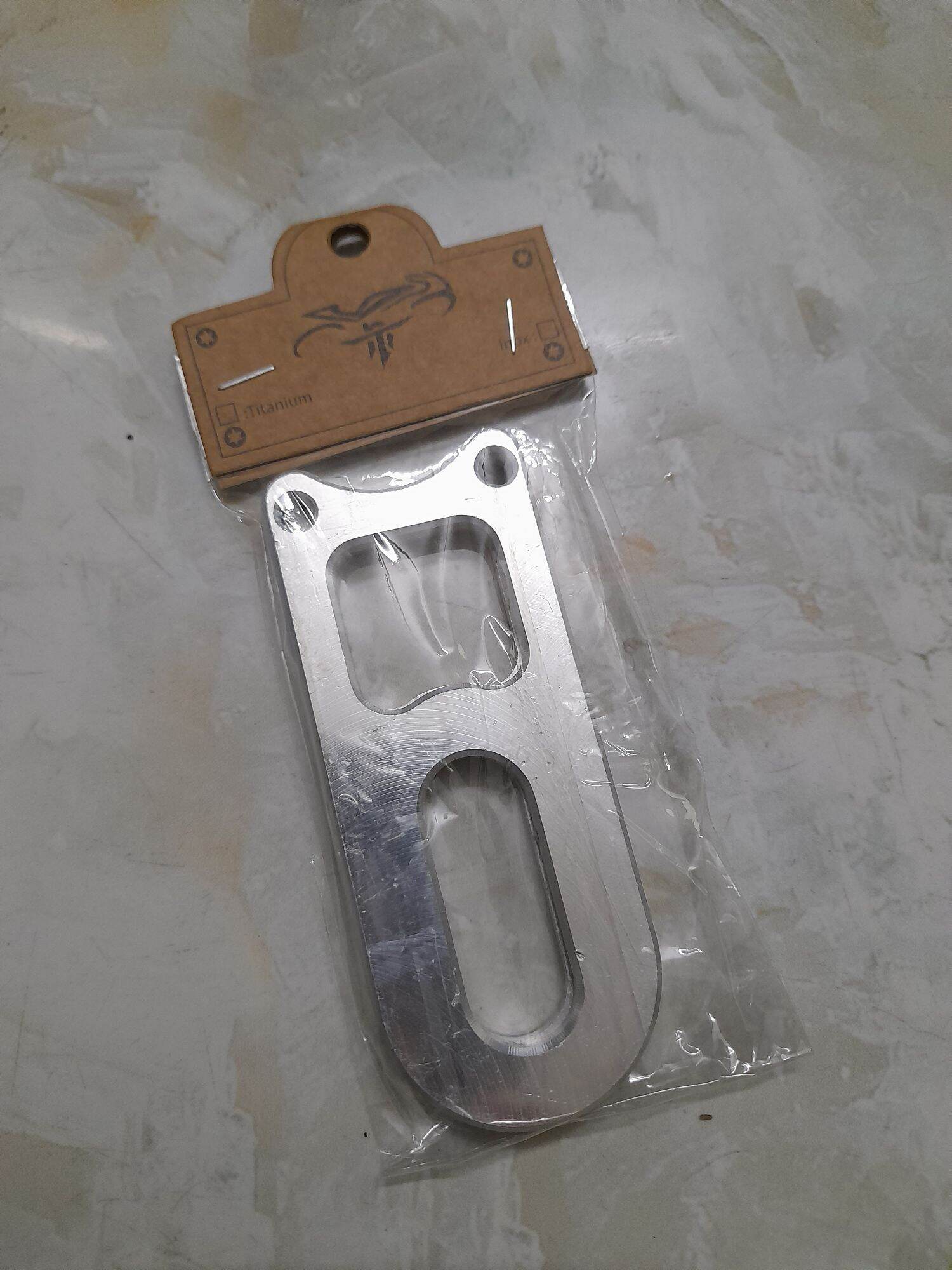Pát nẹp gắn pát tăng sên âm xe Exciter...