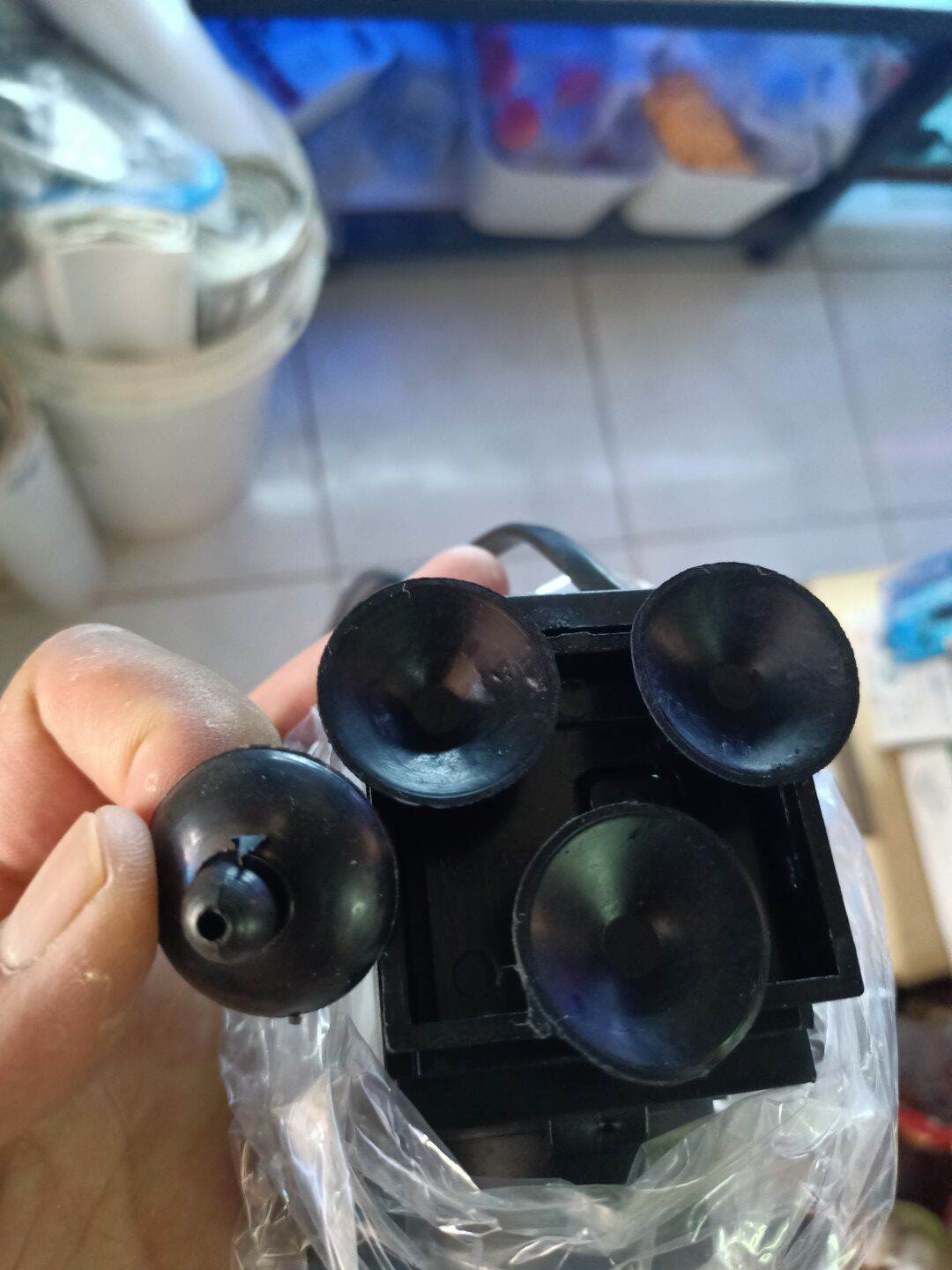 Núm Hít Giữ Chân Máy ( Combo 5c )
